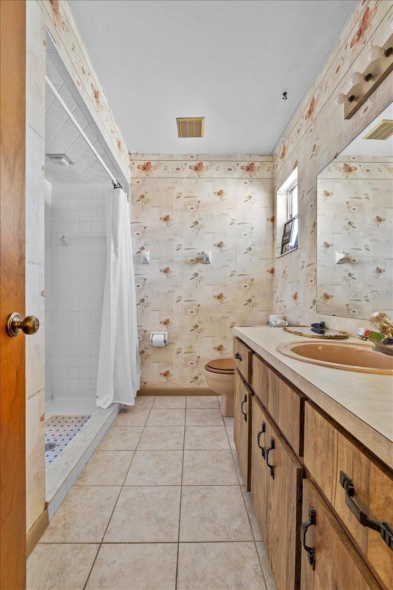 2010 OVERLOOK DR, WINTER HAVEN, FL, 33884