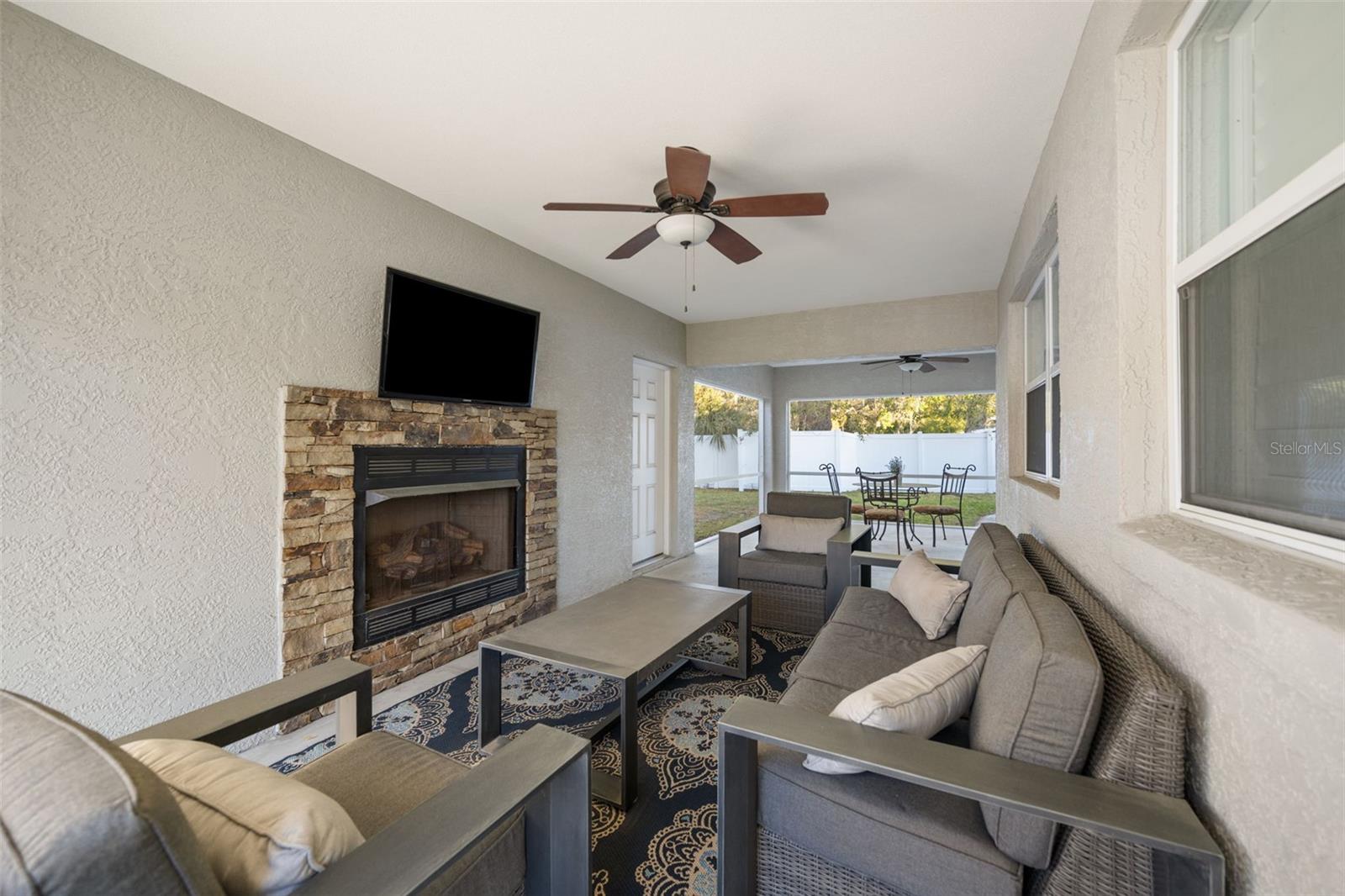 230 PALM DR, FLAGLER BEACH, FL, 32136