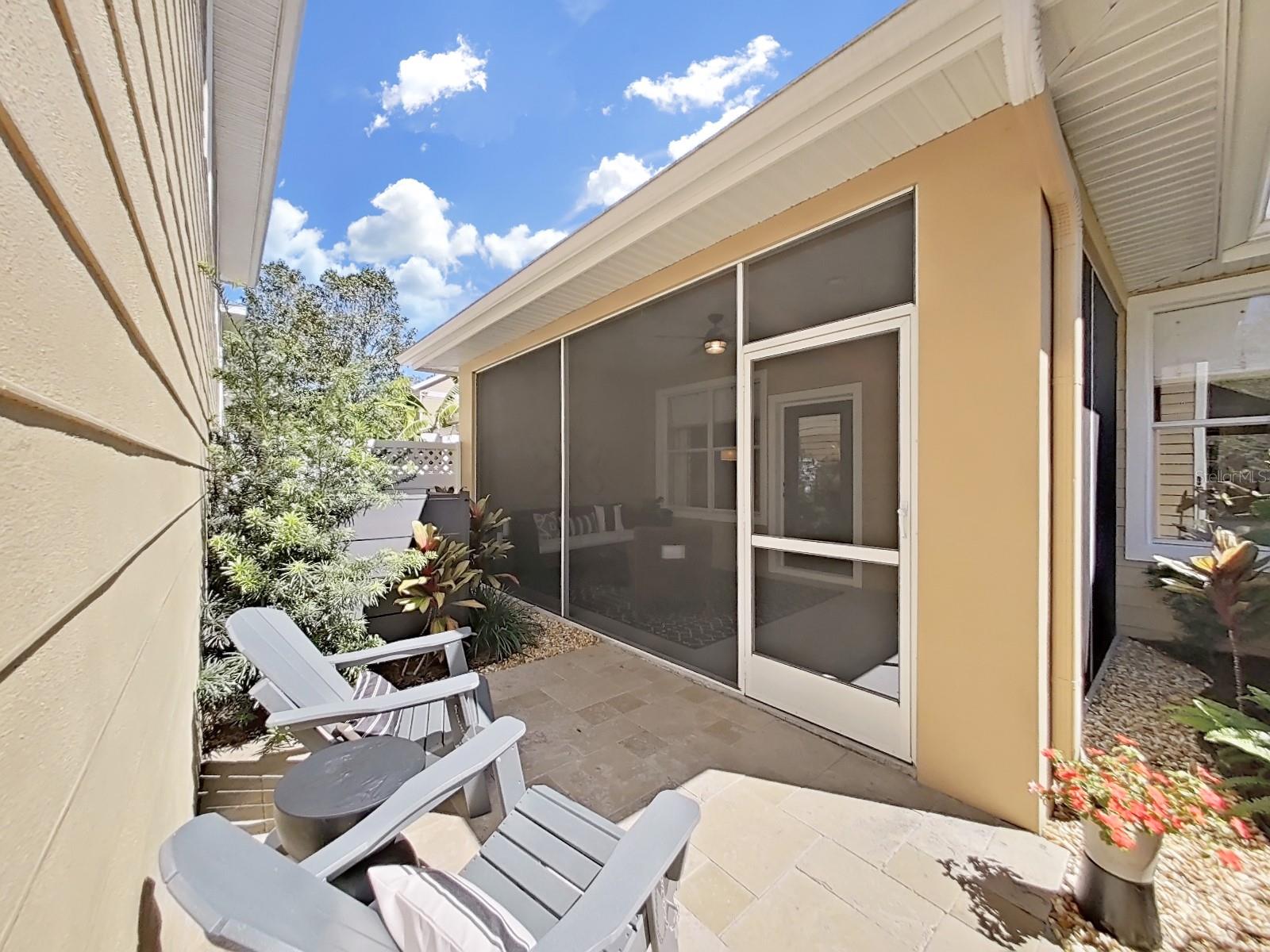 14537 COTSWOLDS DR, TAMPA, FL, 33626