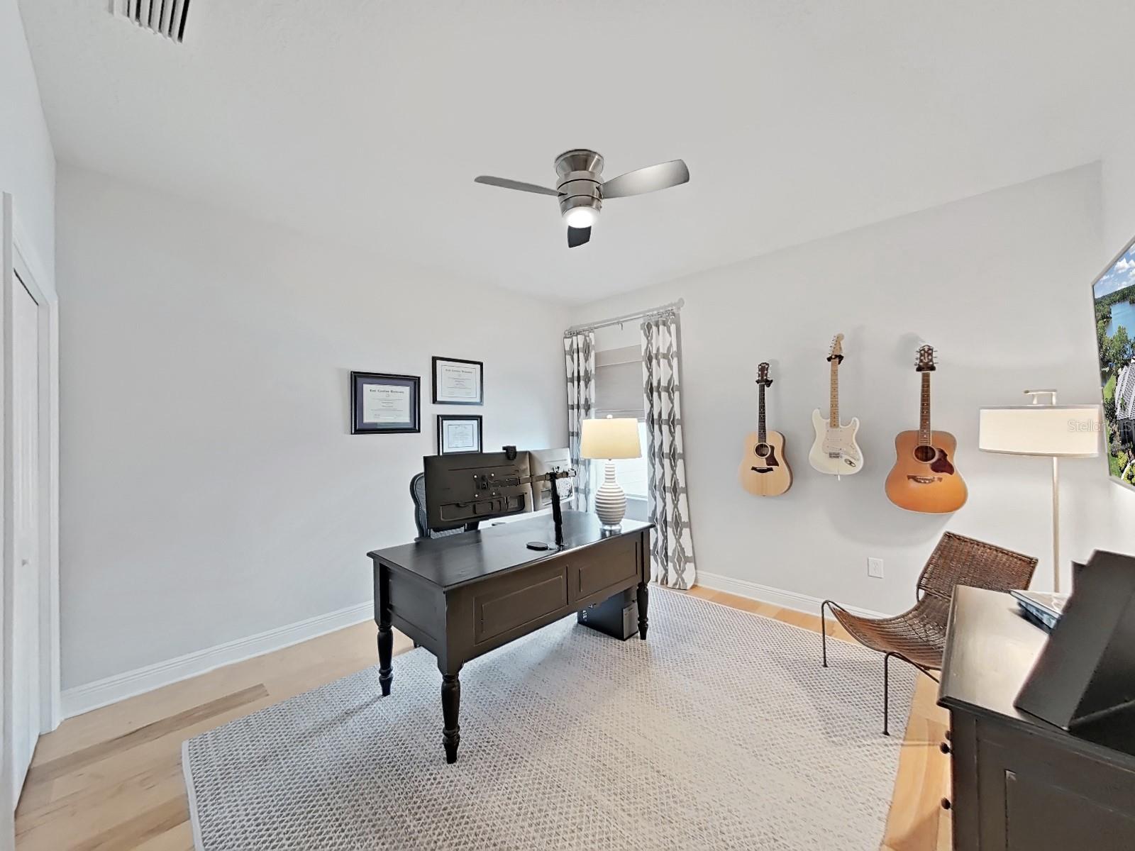 14537 COTSWOLDS DR, TAMPA, FL, 33626