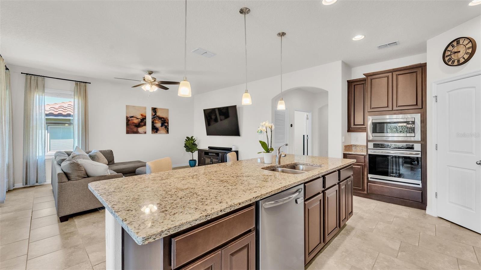4232 PRIMA LAGO DR, LAKELAND, FL, 33810