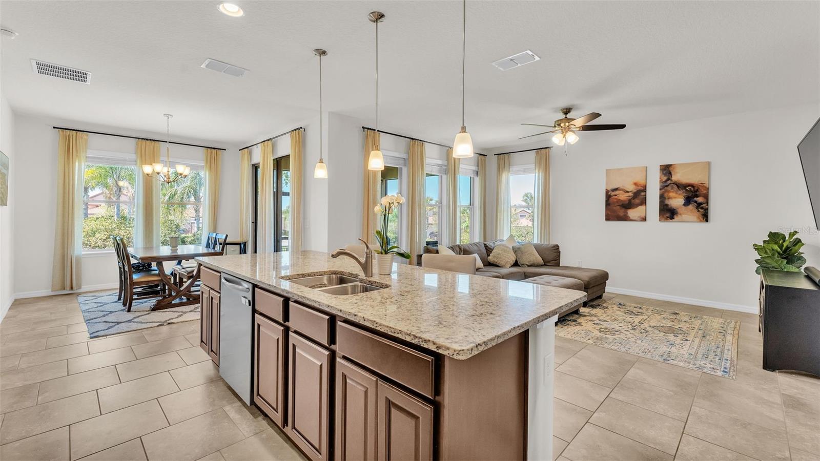 4232 PRIMA LAGO DR, LAKELAND, FL, 33810