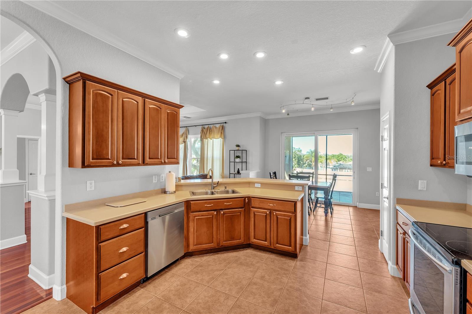 6720 HIGHLANDS CREEK LOOP, LAKELAND, FL, 33813