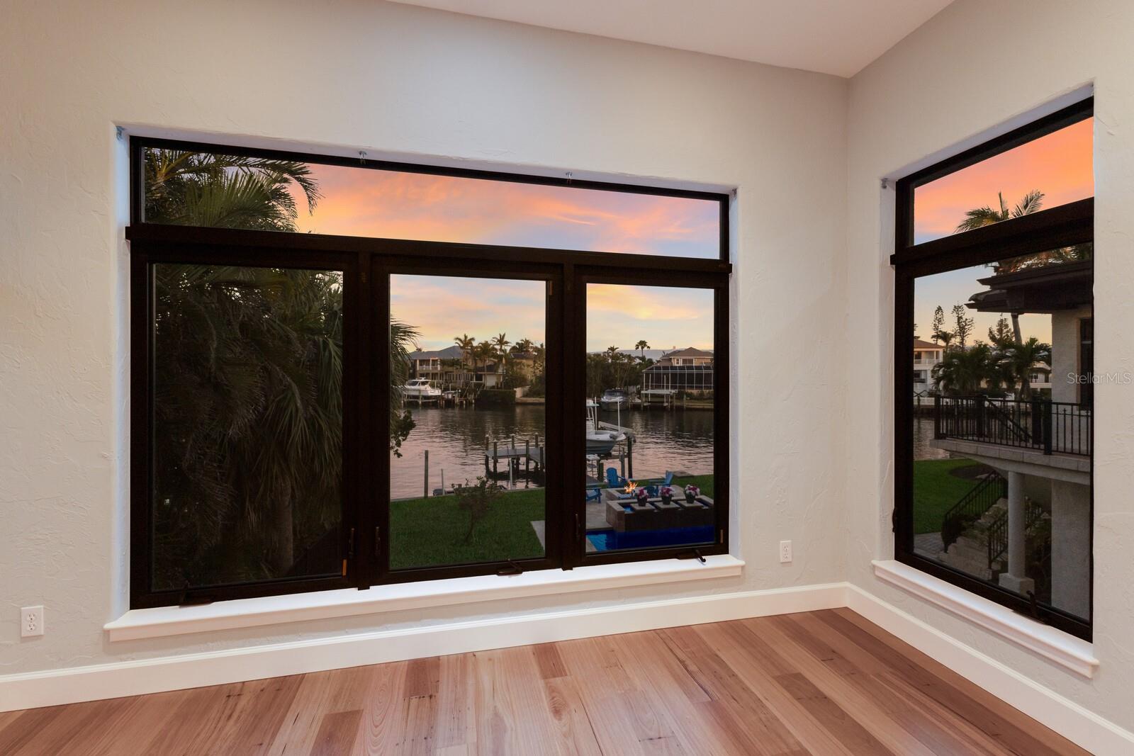 875 SIESTA KEY CIR, SARASOTA, FL, 34242