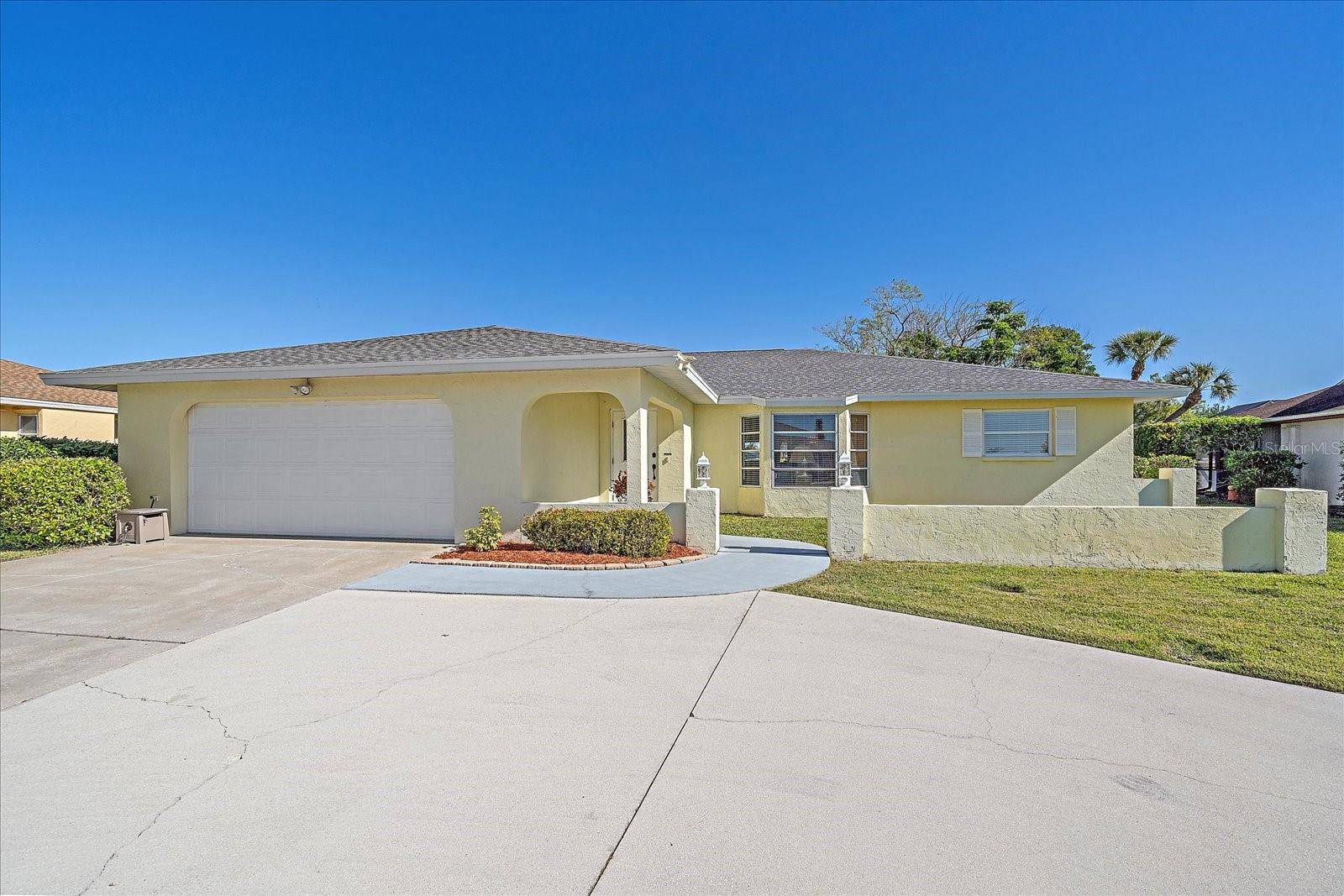 1003 N GONDOLA DR, VENICE, FL, 34293