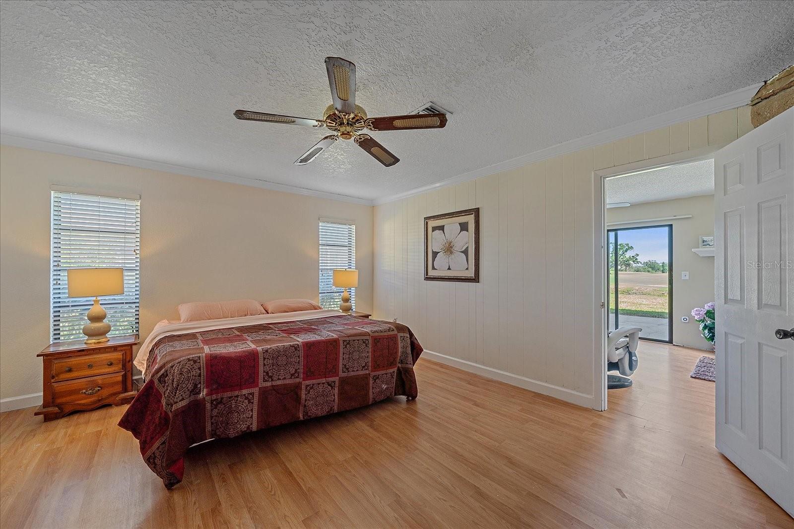 1003 N GONDOLA DR, VENICE, FL, 34293