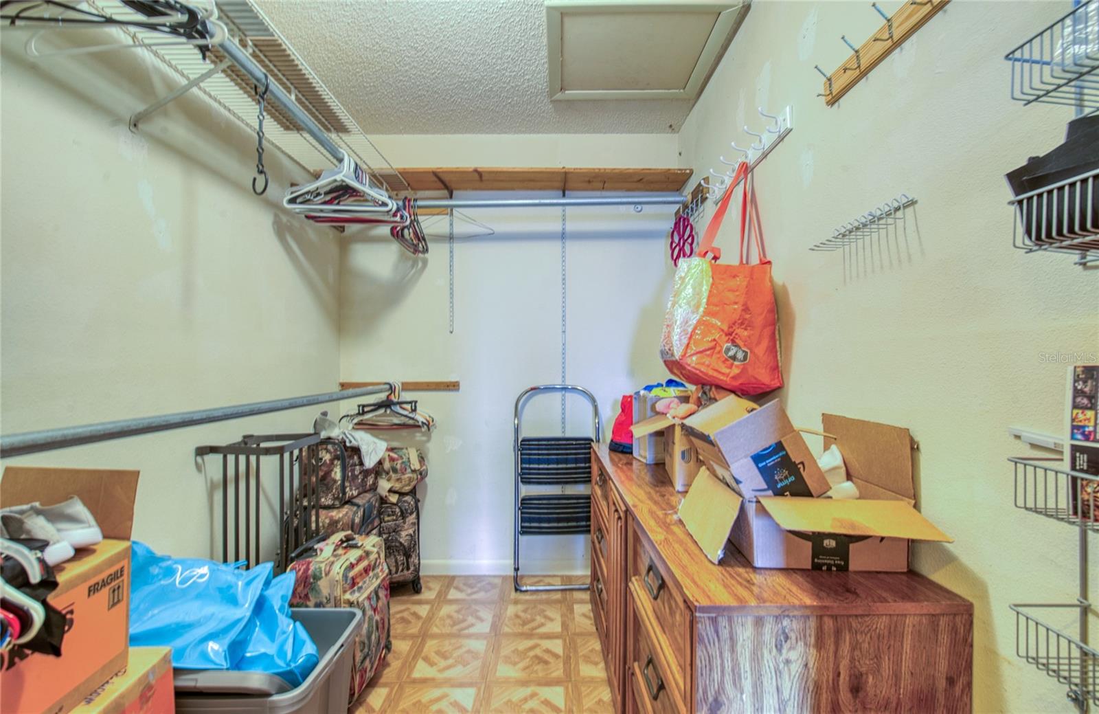5741 RIDDLE RD, HOLIDAY, FL, 34690