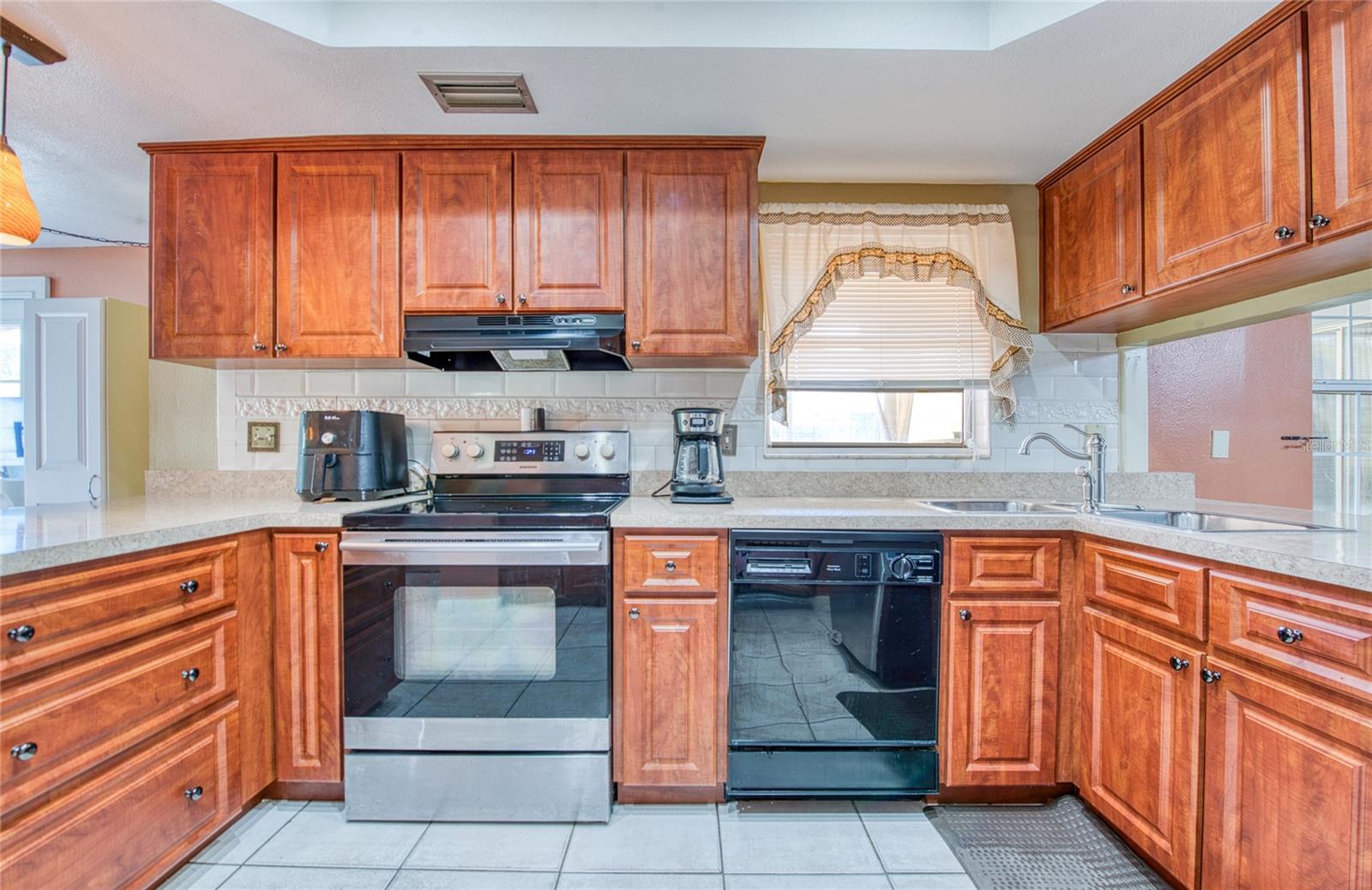 5741 RIDDLE RD, HOLIDAY, FL, 34690