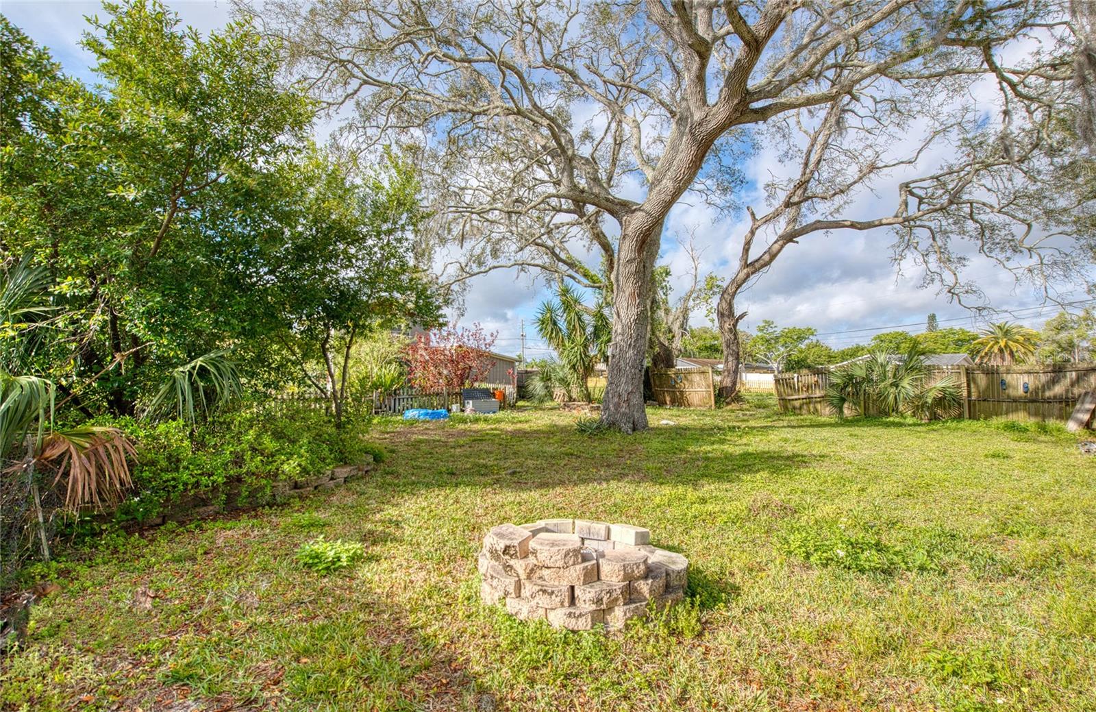 5741 RIDDLE RD, HOLIDAY, FL, 34690