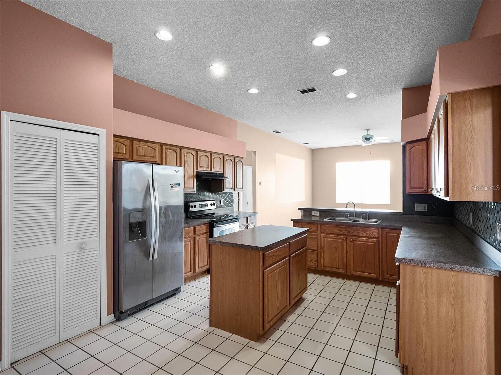 3991 KIAWA DR, ORLANDO, FL, 32837