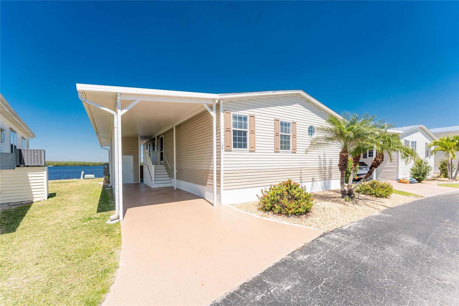 4300 RIVERSIDE DR #111, PUNTA GORDA, FL, 33982