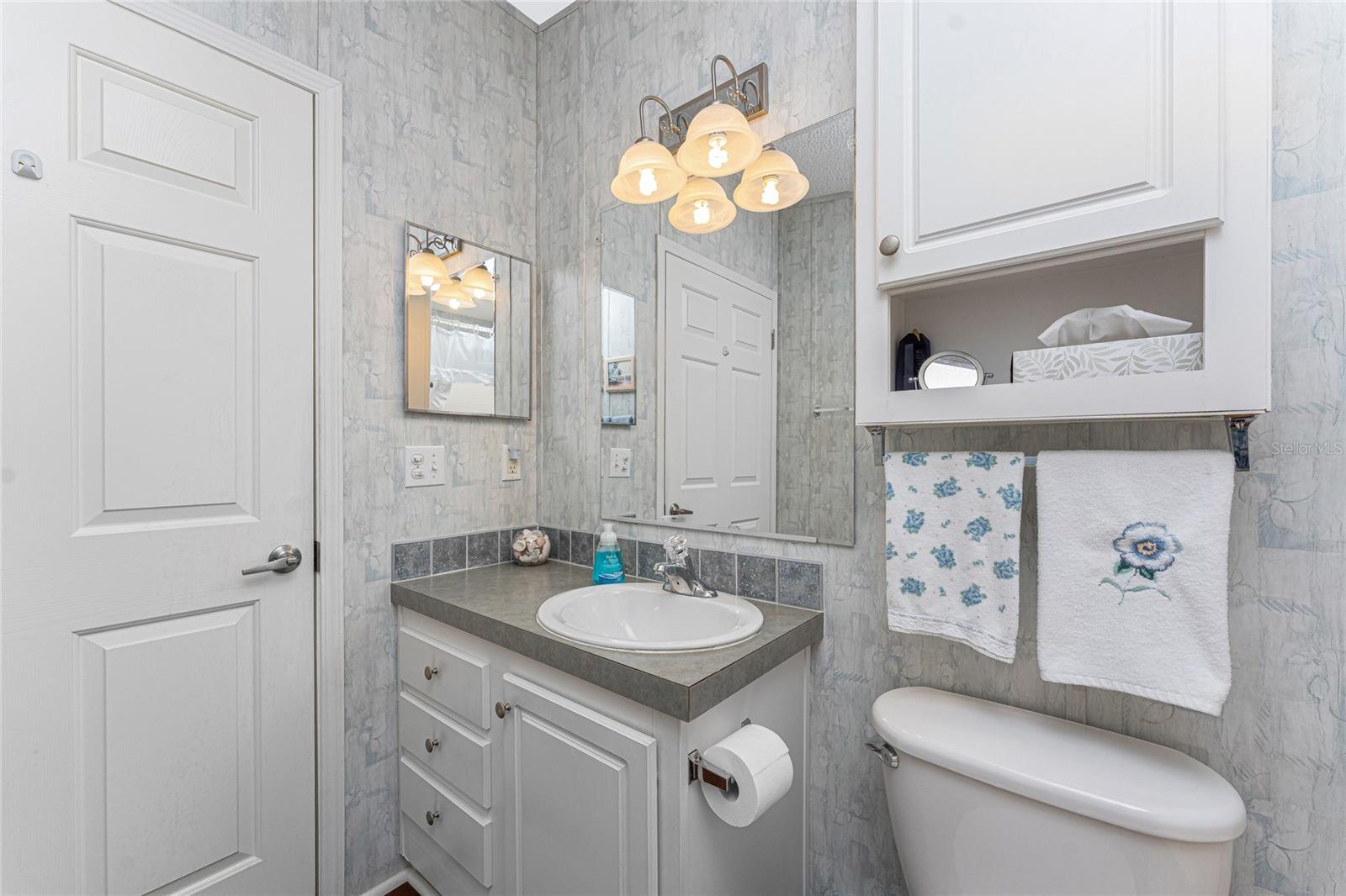 4300 RIVERSIDE DR #111, PUNTA GORDA, FL, 33982