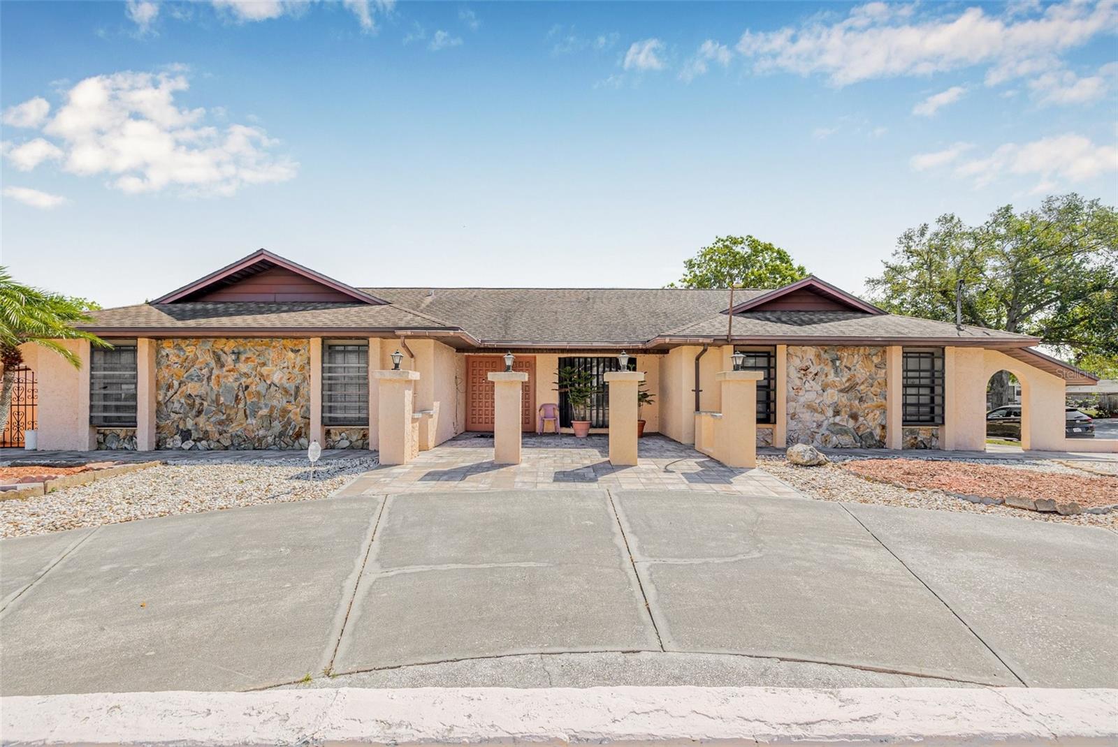 4701 KELLY RD, TAMPA, FL, 33615