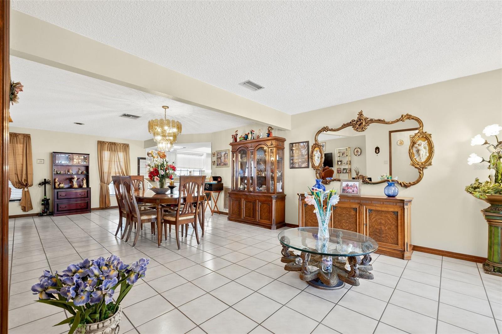4701 KELLY RD, TAMPA, FL, 33615