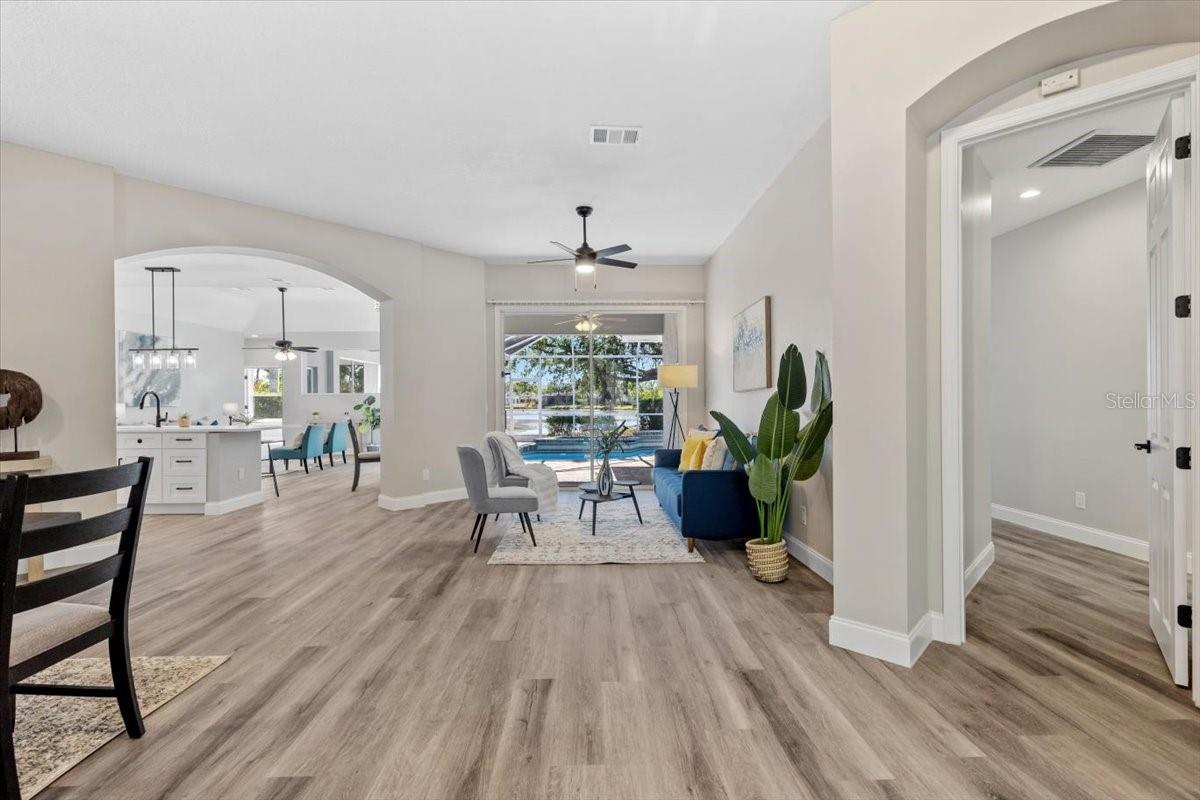 11234 RIVERS BLUFF CIR, LAKEWOOD RANCH, FL, 34202