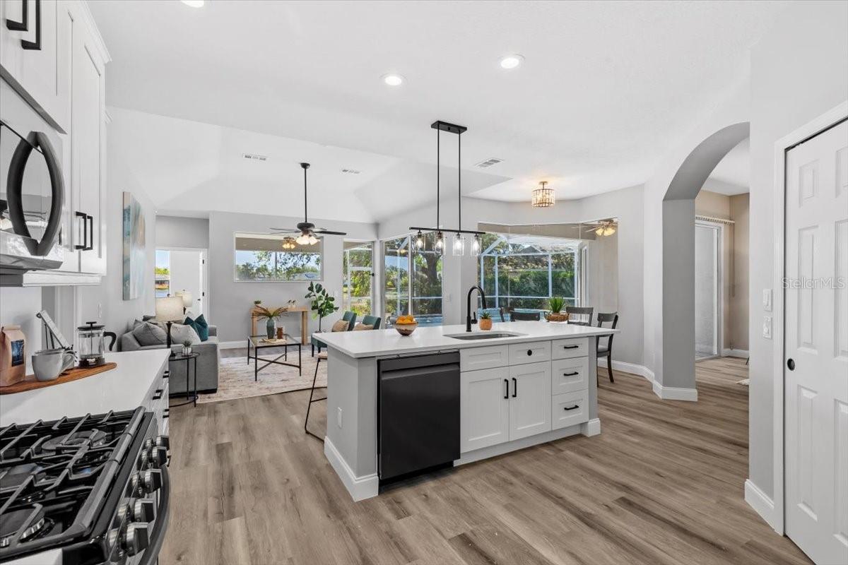 11234 RIVERS BLUFF CIR, LAKEWOOD RANCH, FL, 34202