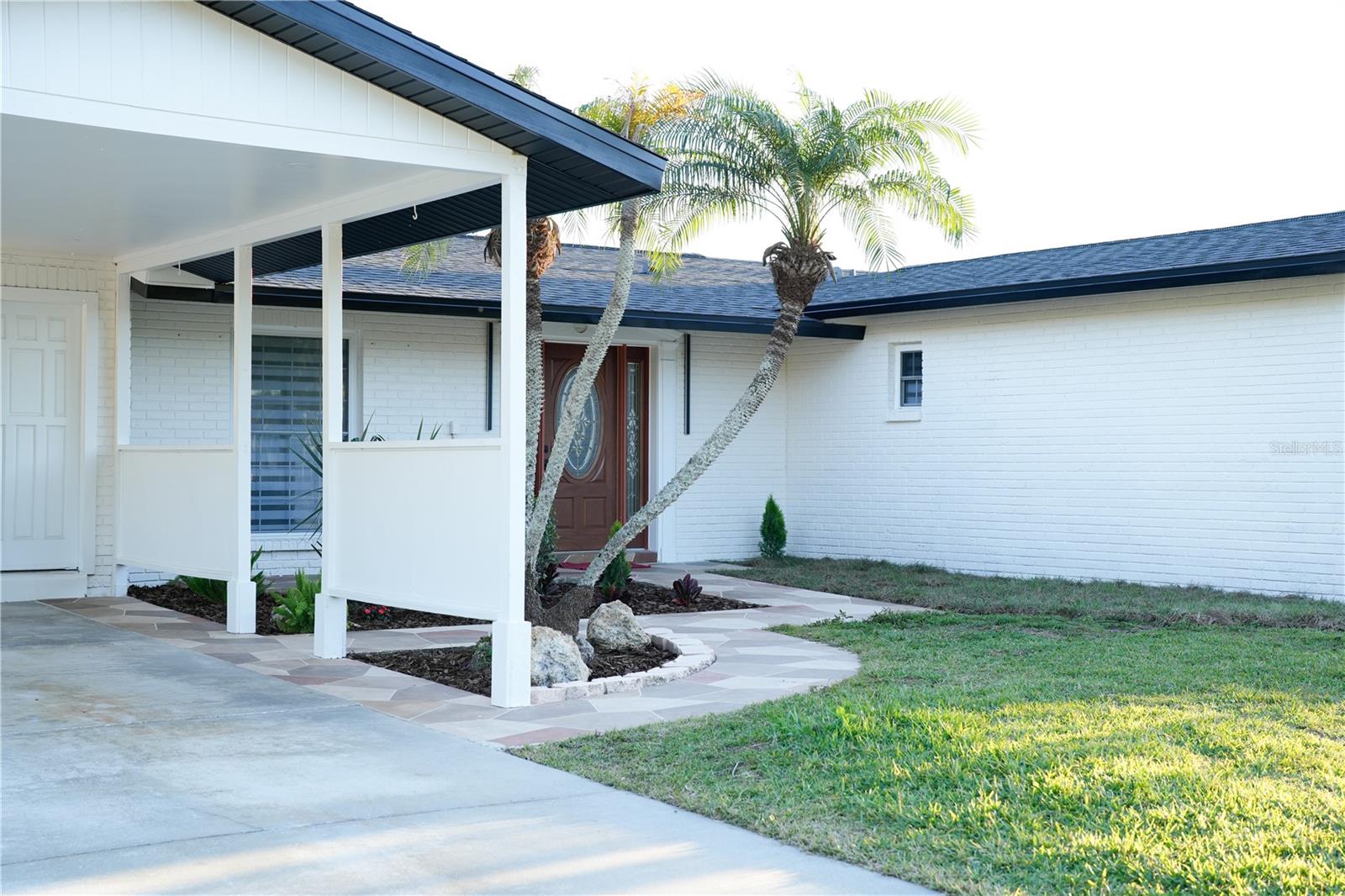 8412 STILLBROOK AVE, TAMPA, FL, 33615