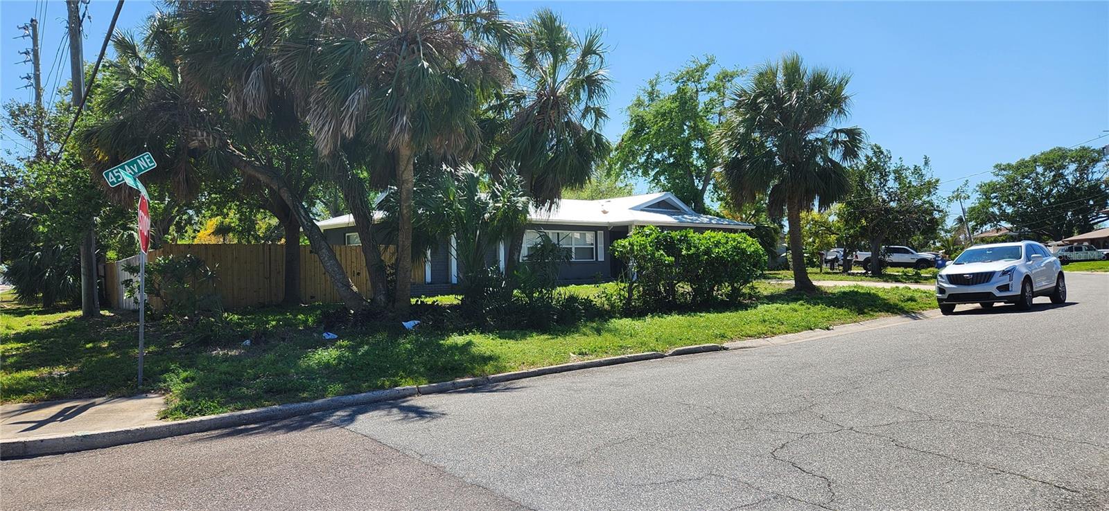 1490 45TH AVE NE, ST PETERSBURG, FL, 33703