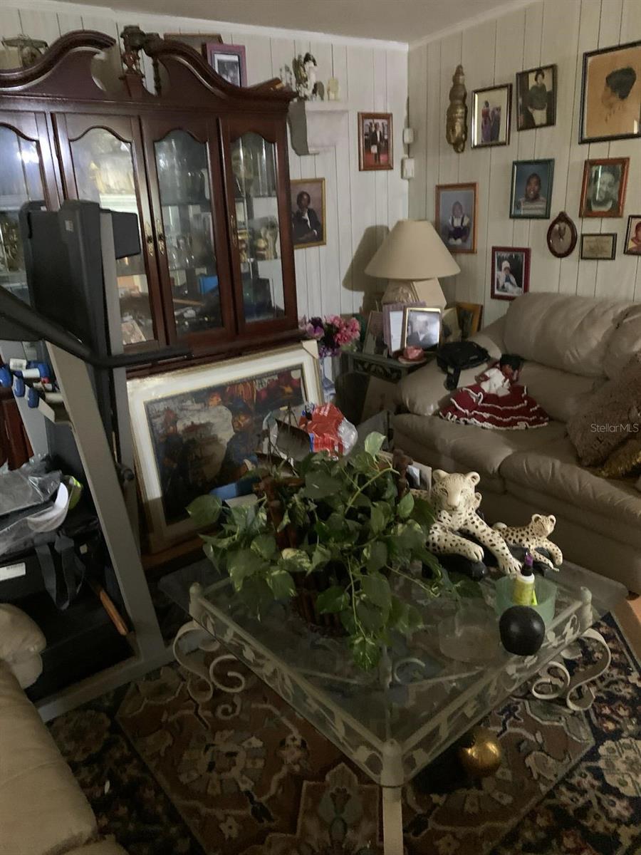 2110 OAKLEY AVE S, ST PETERSBURG, FL, 33712