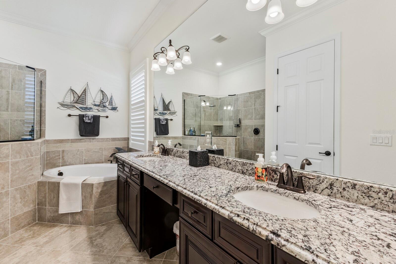 6115 CESSNA RUN, BRADENTON, FL, 34211