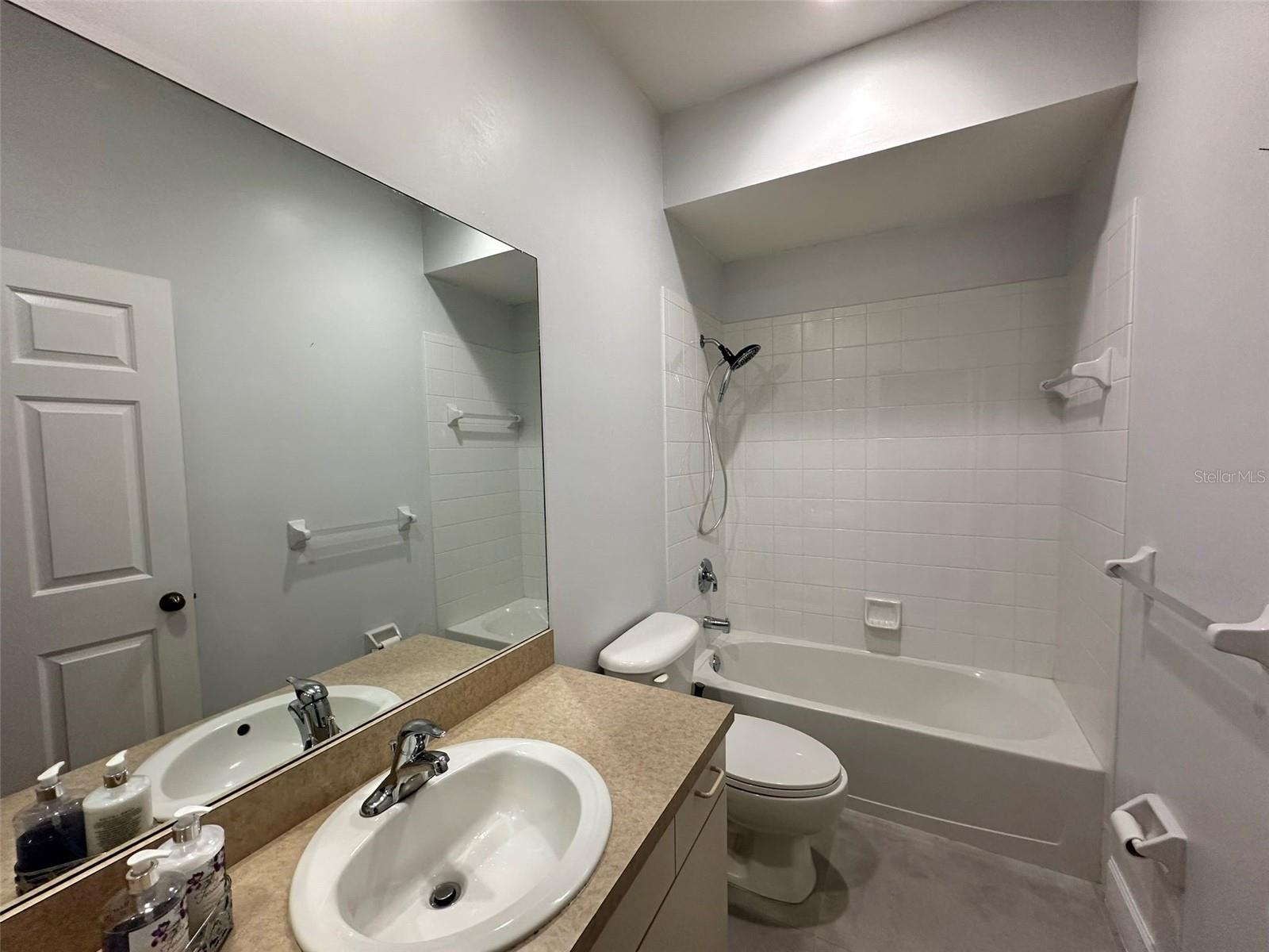 1641 RED OAK LN, PORT CHARLOTTE, FL, 33948