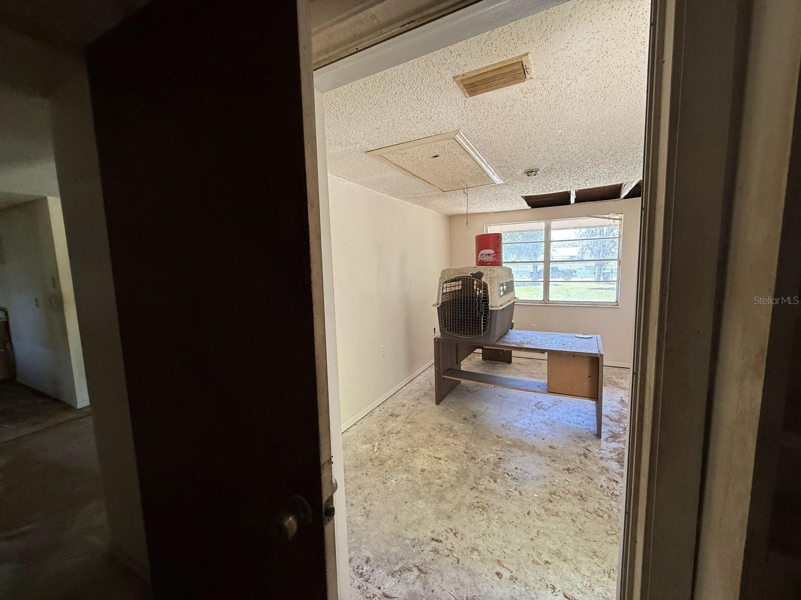 9526 EASTFIELD RD, THONOTOSASSA, FL, 33592