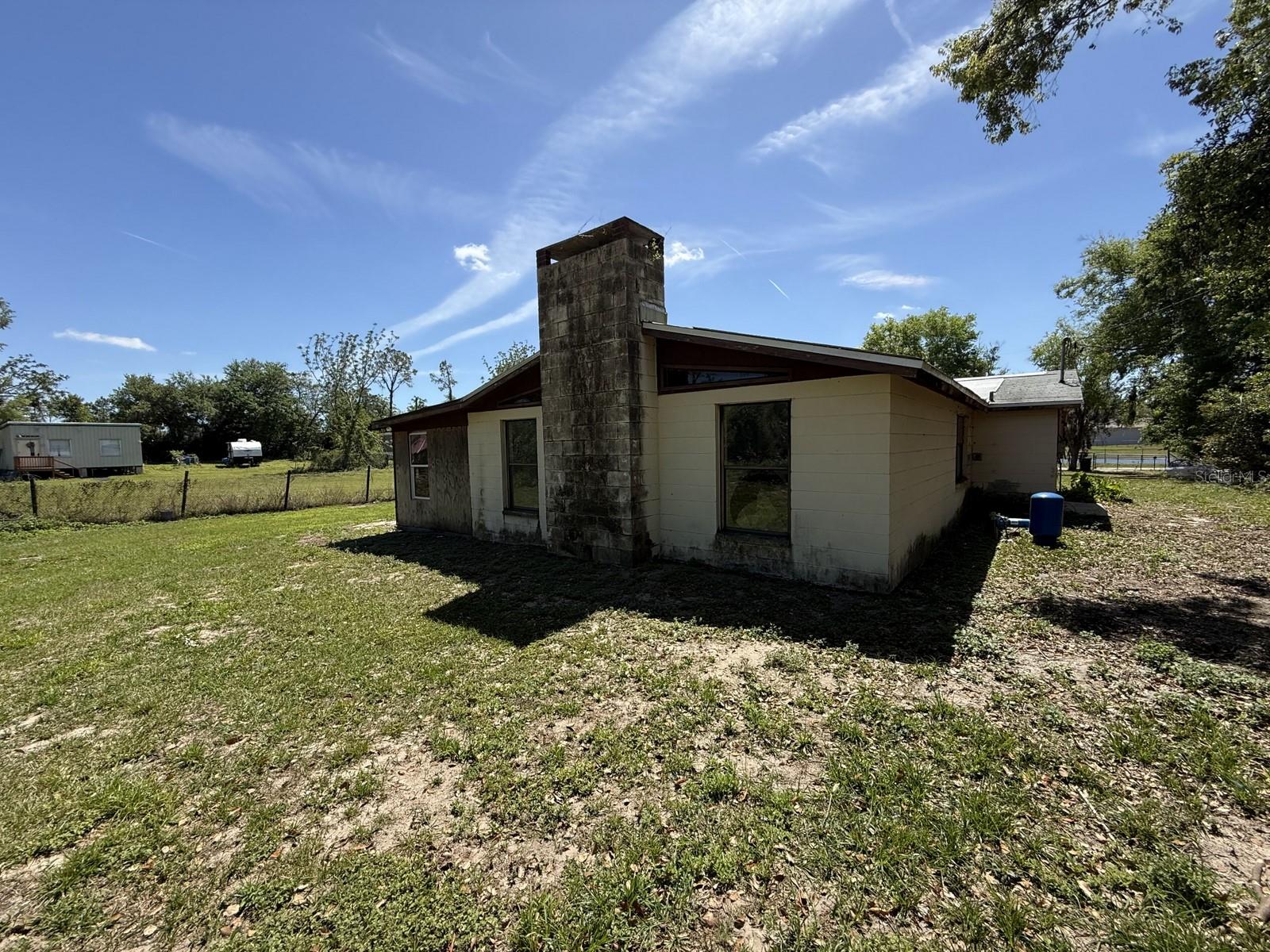 9526 EASTFIELD RD, THONOTOSASSA, FL, 33592