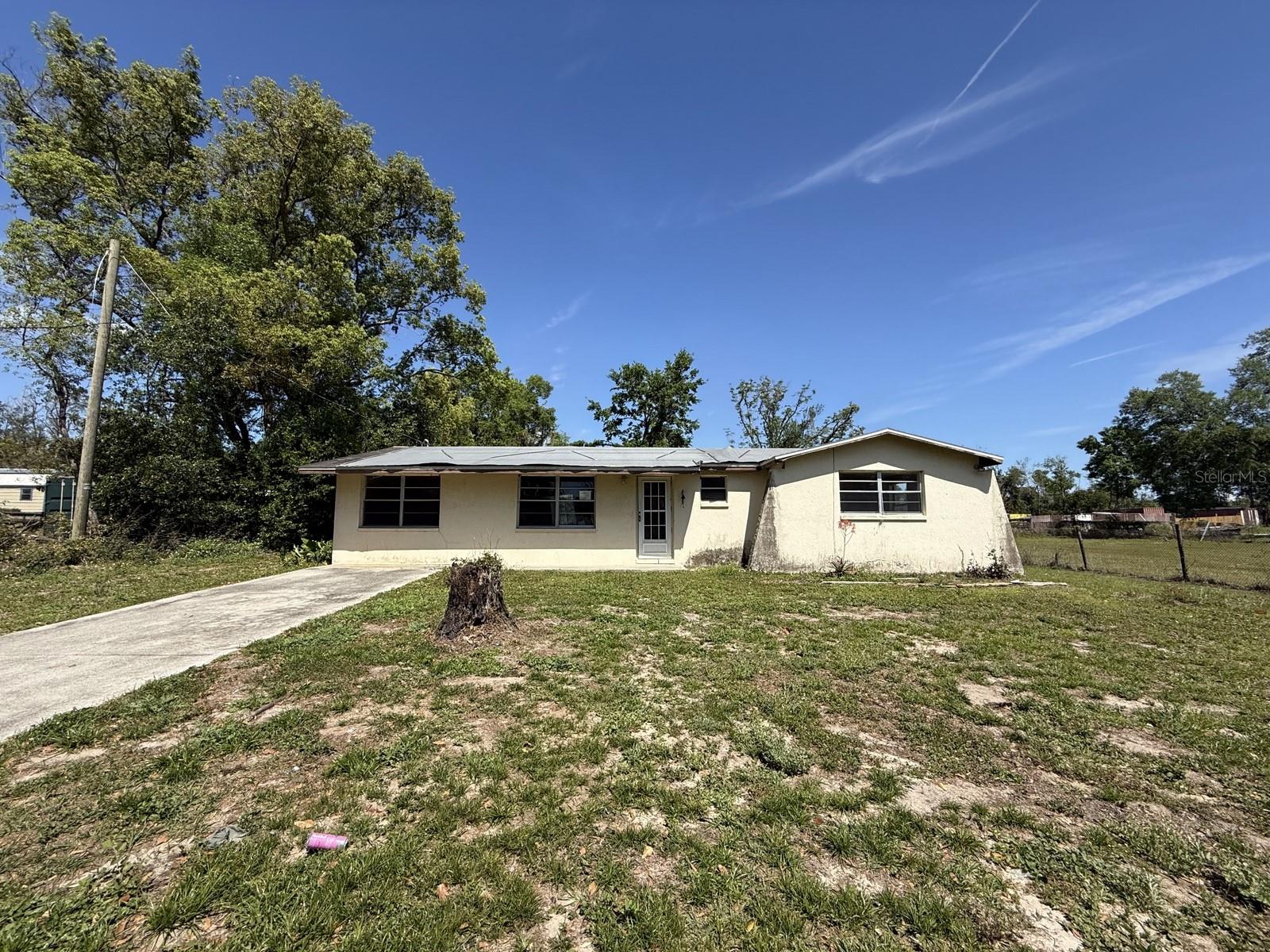 9526 EASTFIELD RD, THONOTOSASSA, FL, 33592