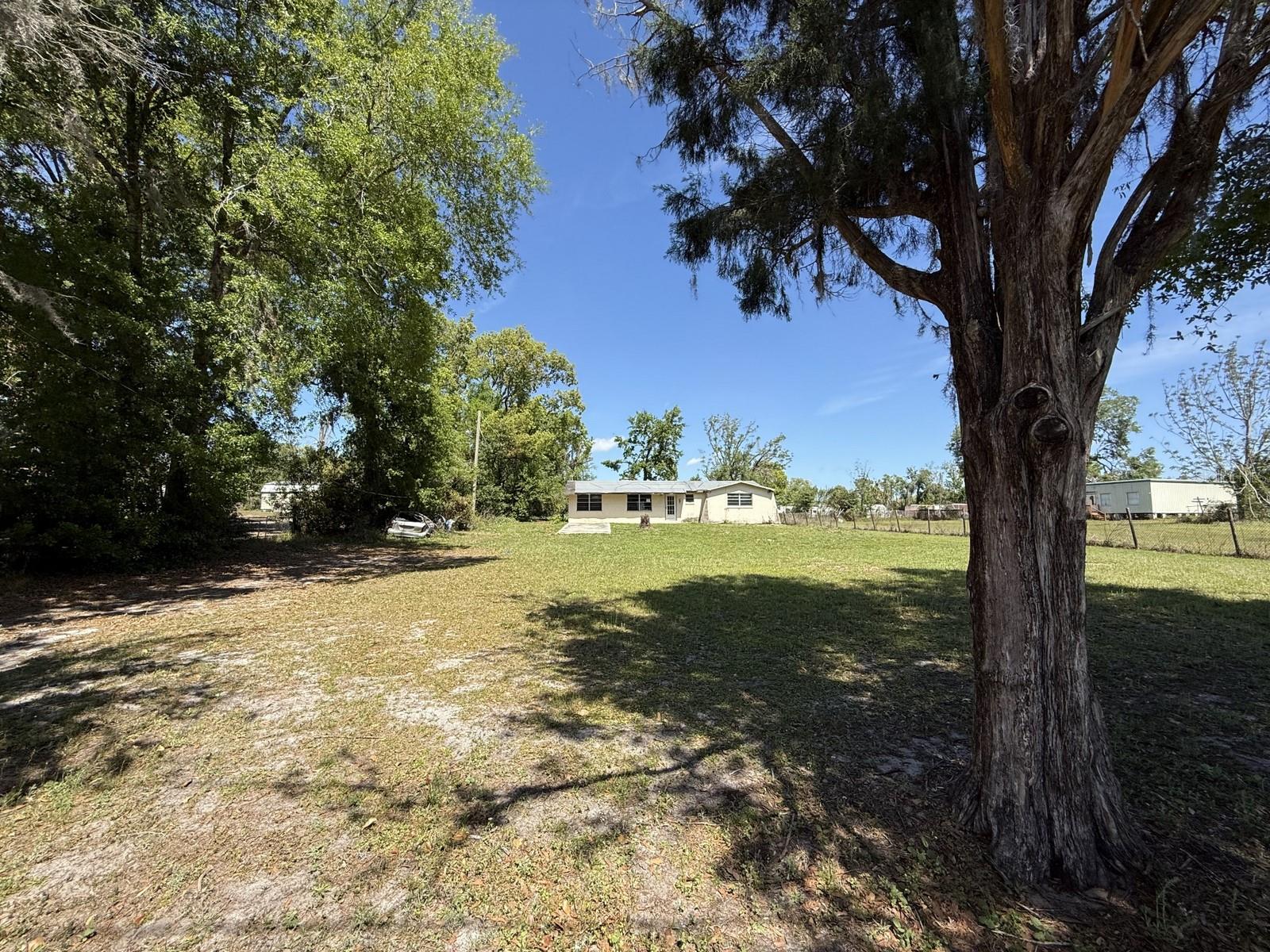 9526 EASTFIELD RD, THONOTOSASSA, FL, 33592