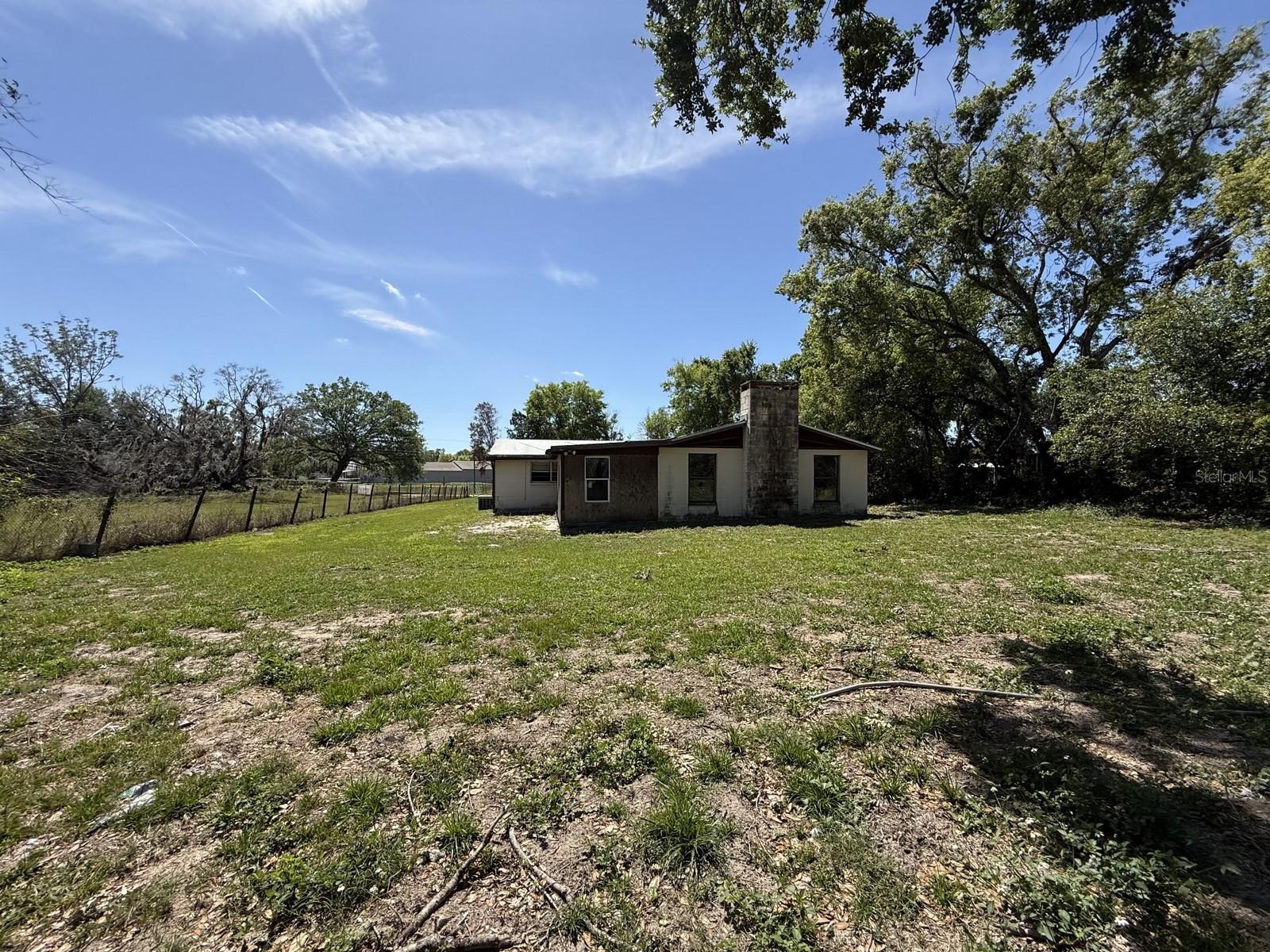 9526 EASTFIELD RD, THONOTOSASSA, FL, 33592