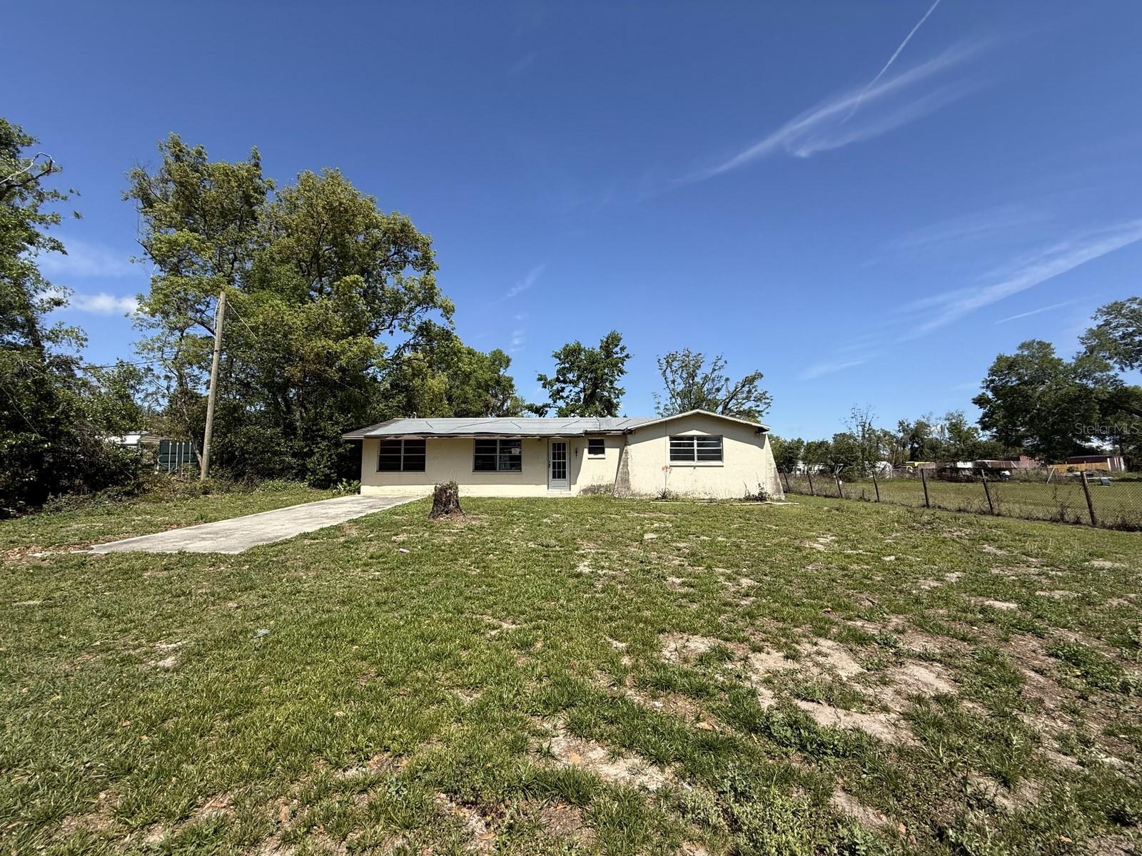 9526 EASTFIELD RD, THONOTOSASSA, FL, 33592