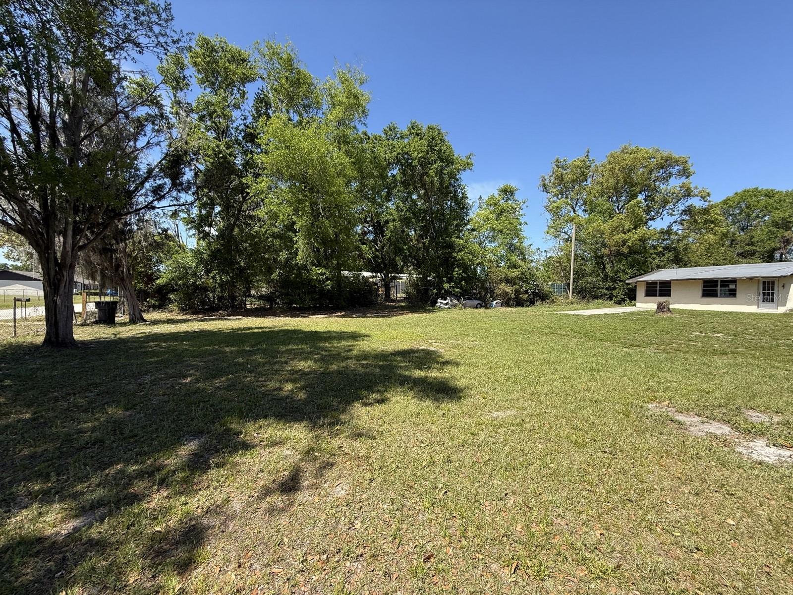 9526 EASTFIELD RD, THONOTOSASSA, FL, 33592