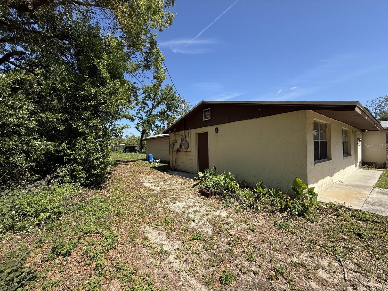 9526 EASTFIELD RD, THONOTOSASSA, FL, 33592