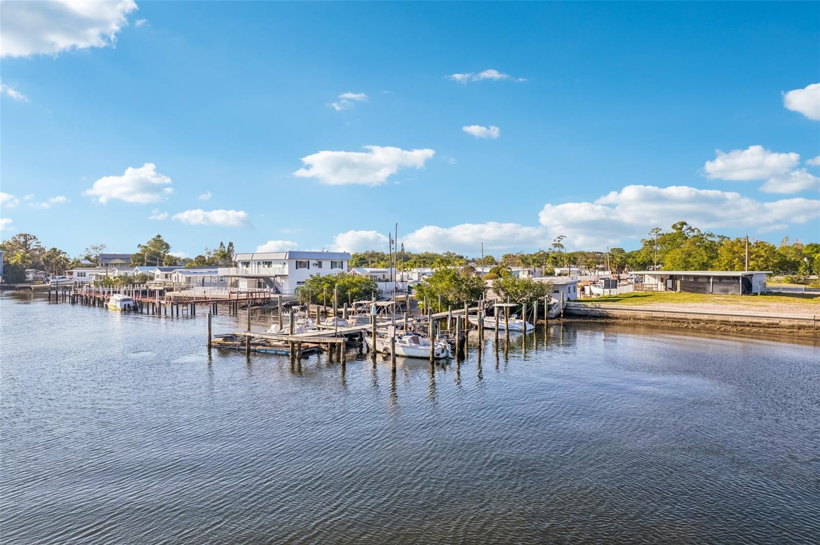 1908 SUTHERLAND DR W, PALM HARBOR, FL, 34683