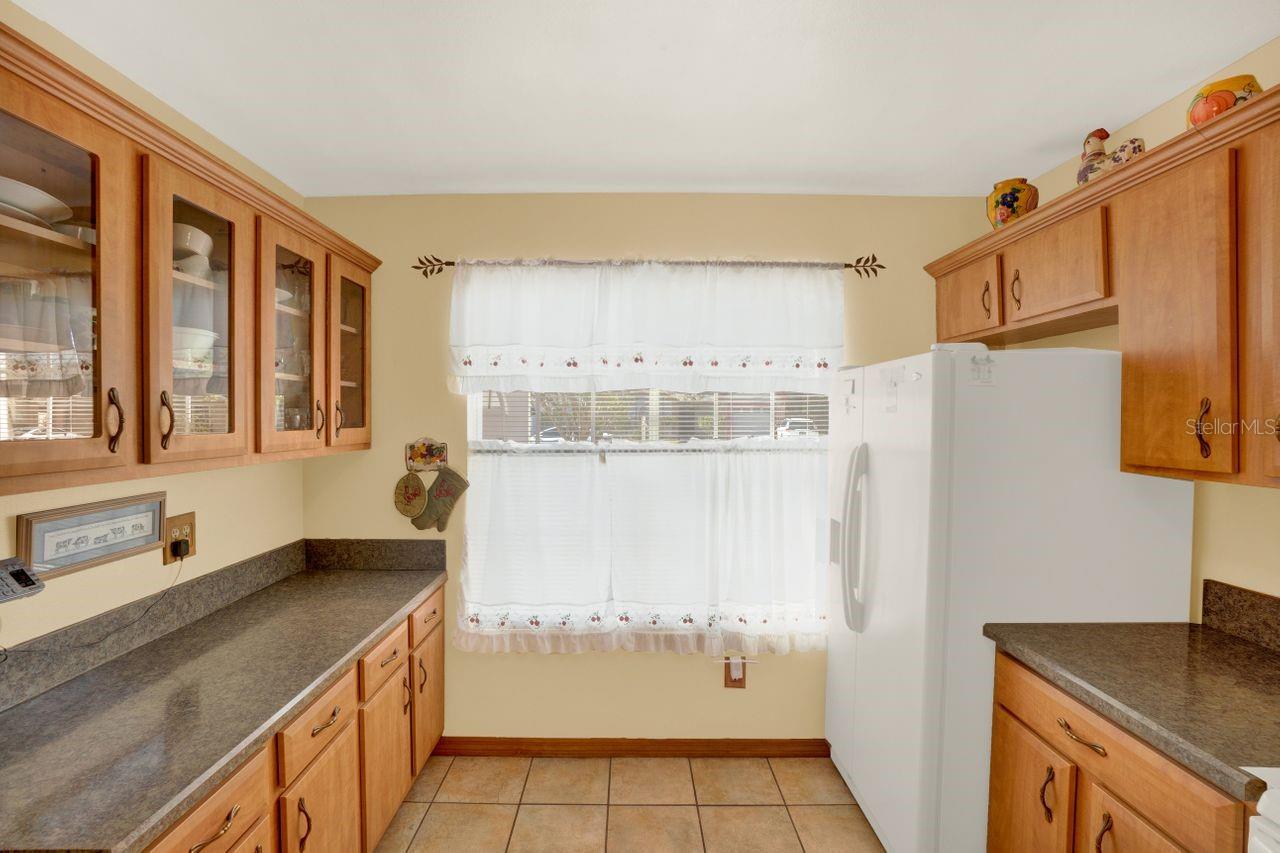 182 EDGEWATER CIR, SANFORD, FL, 32773