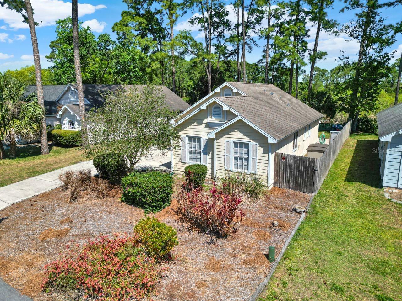 182 EDGEWATER CIR, SANFORD, FL, 32773