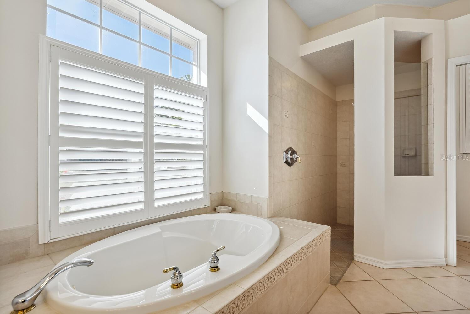 2439 SONOMA DR W, NOKOMIS, FL, 34275