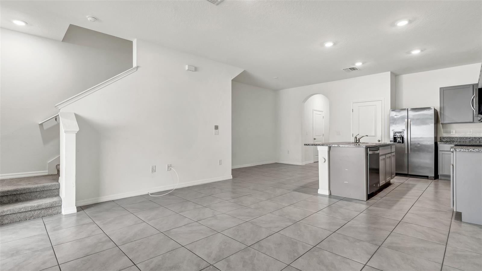 32963 PEZ LANDING LN, WESLEY CHAPEL, FL, 33543