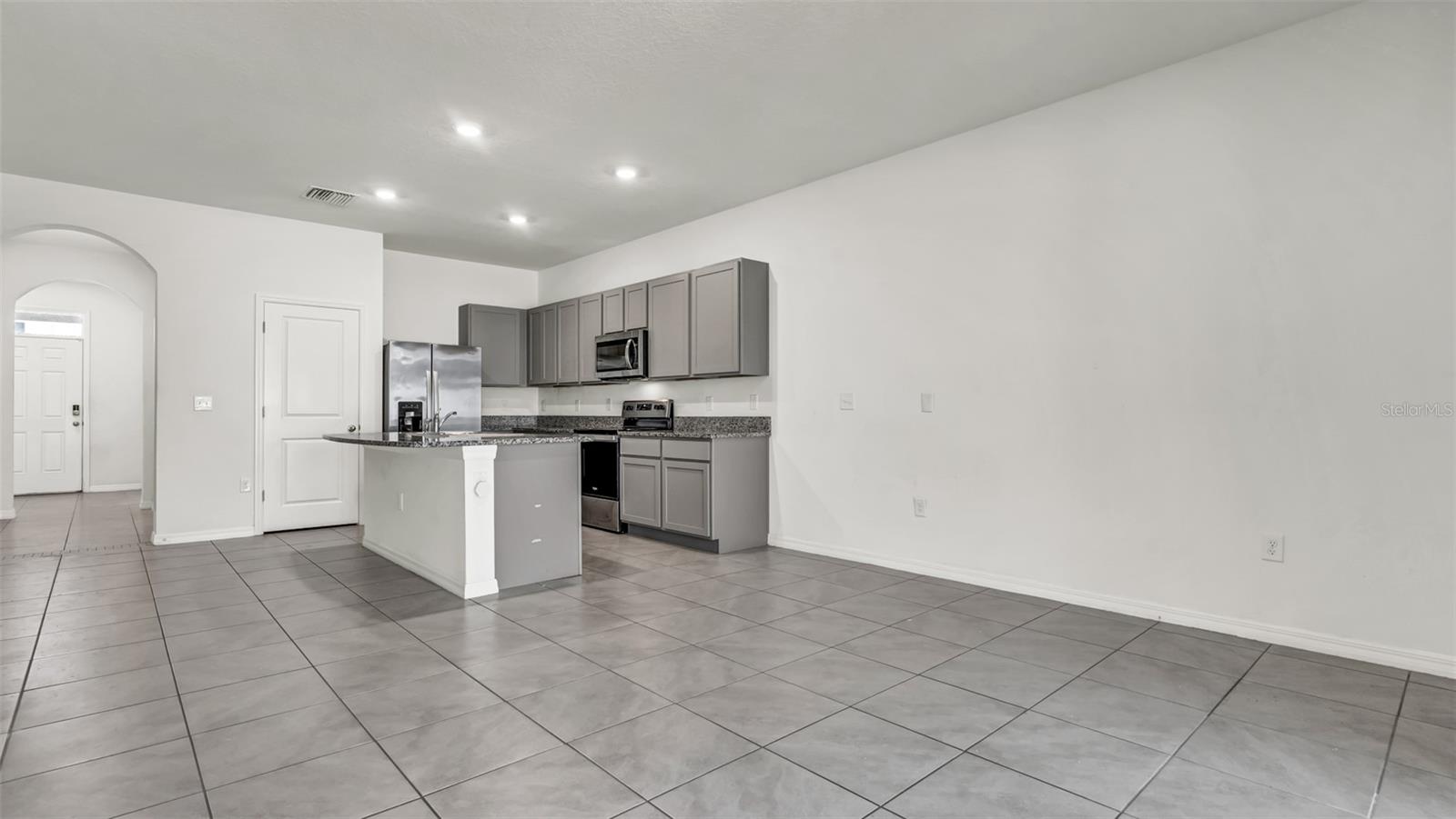 32963 PEZ LANDING LN, WESLEY CHAPEL, FL, 33543