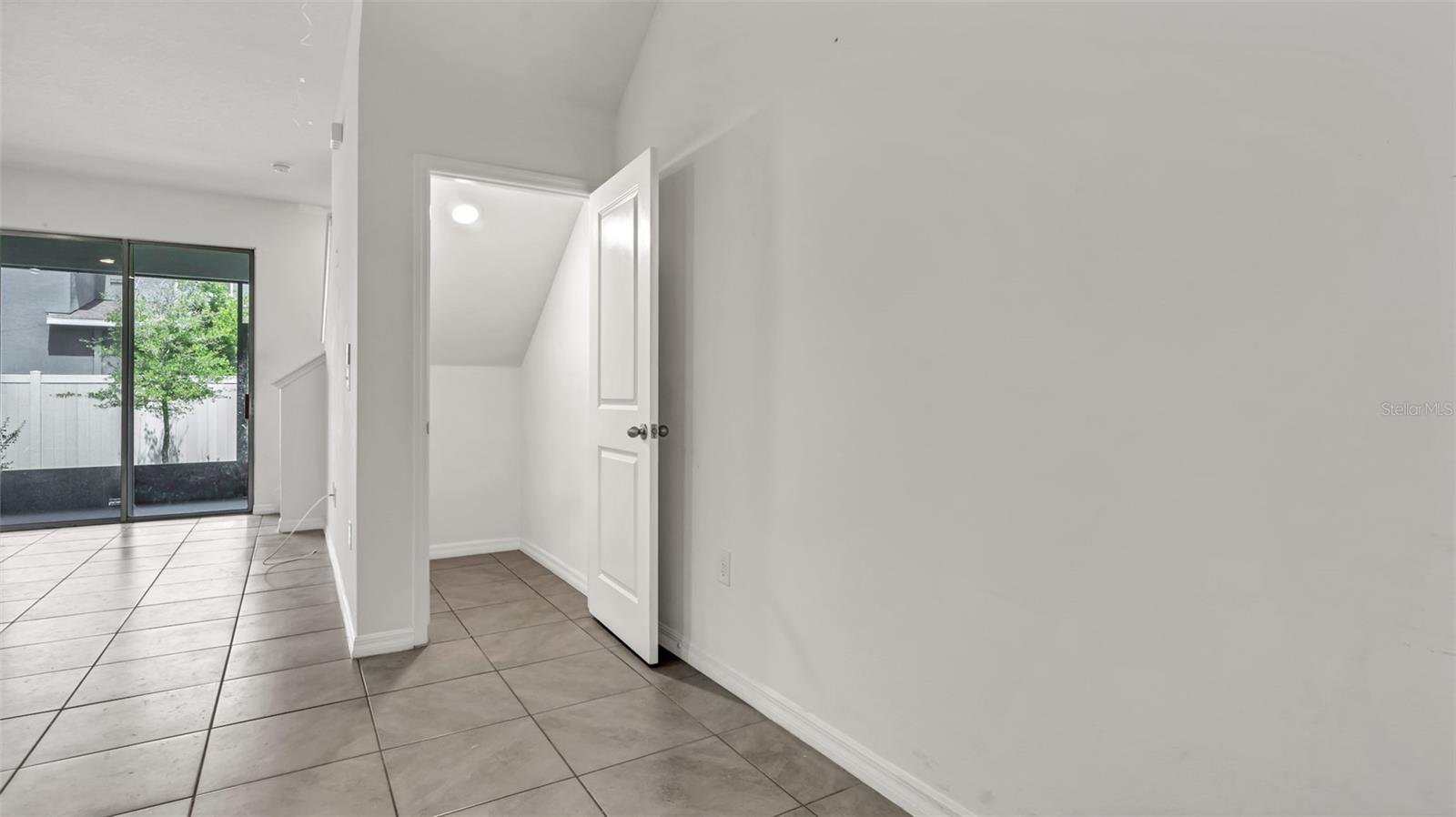 32963 PEZ LANDING LN, WESLEY CHAPEL, FL, 33543