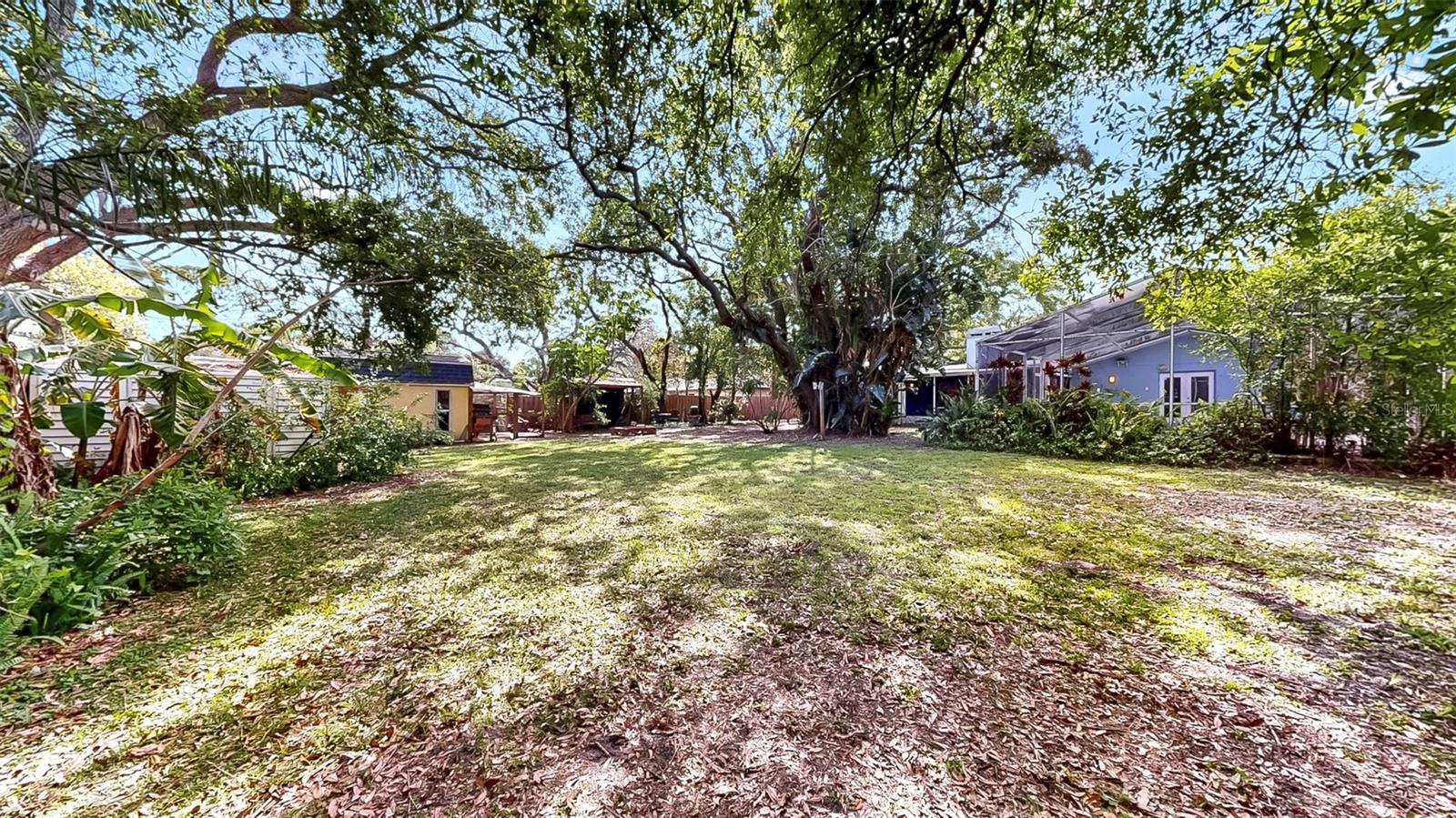 10911 53RD AVE N, ST PETERSBURG, FL, 33708
