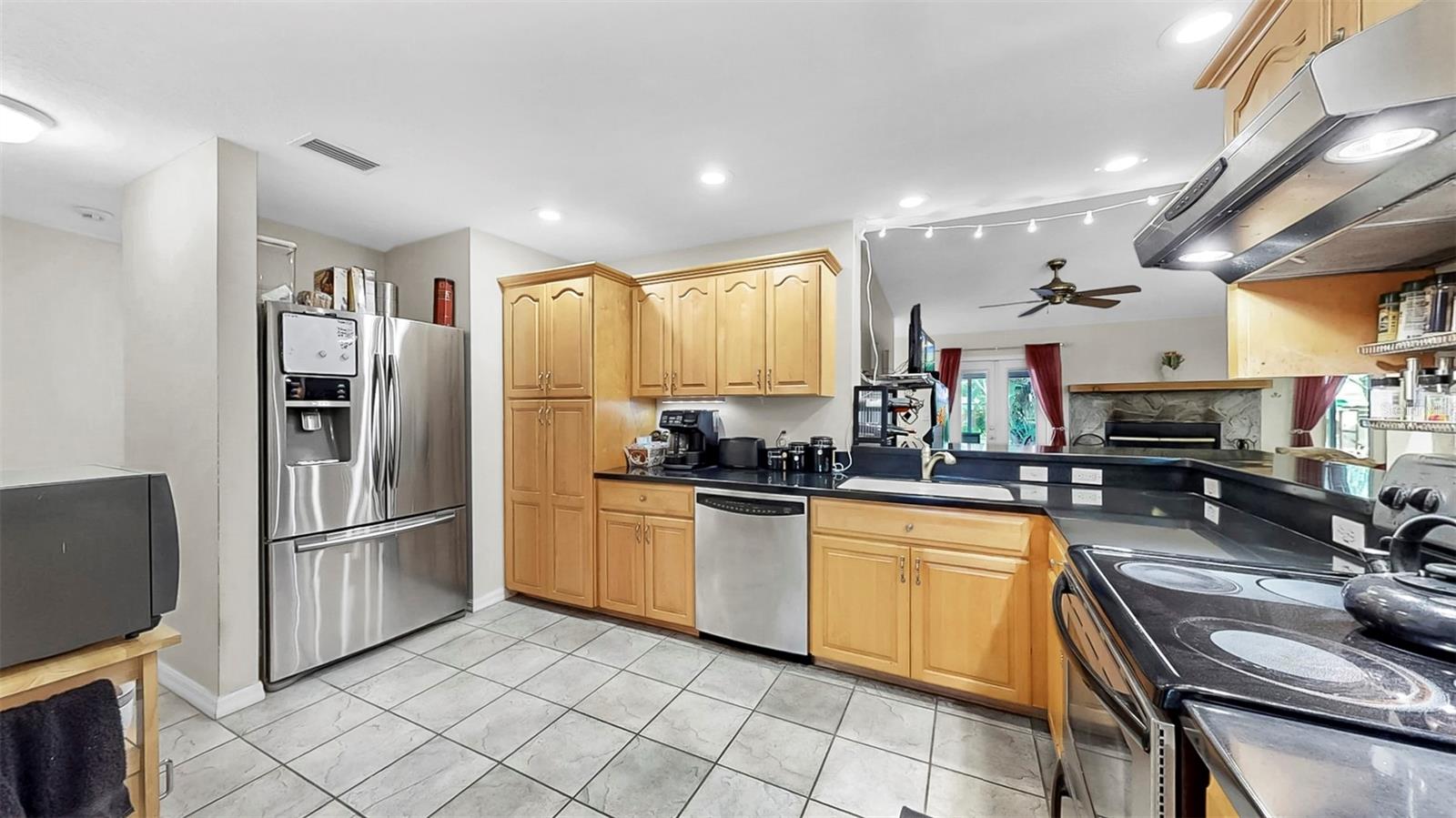 10911 53RD AVE N, ST PETERSBURG, FL, 33708