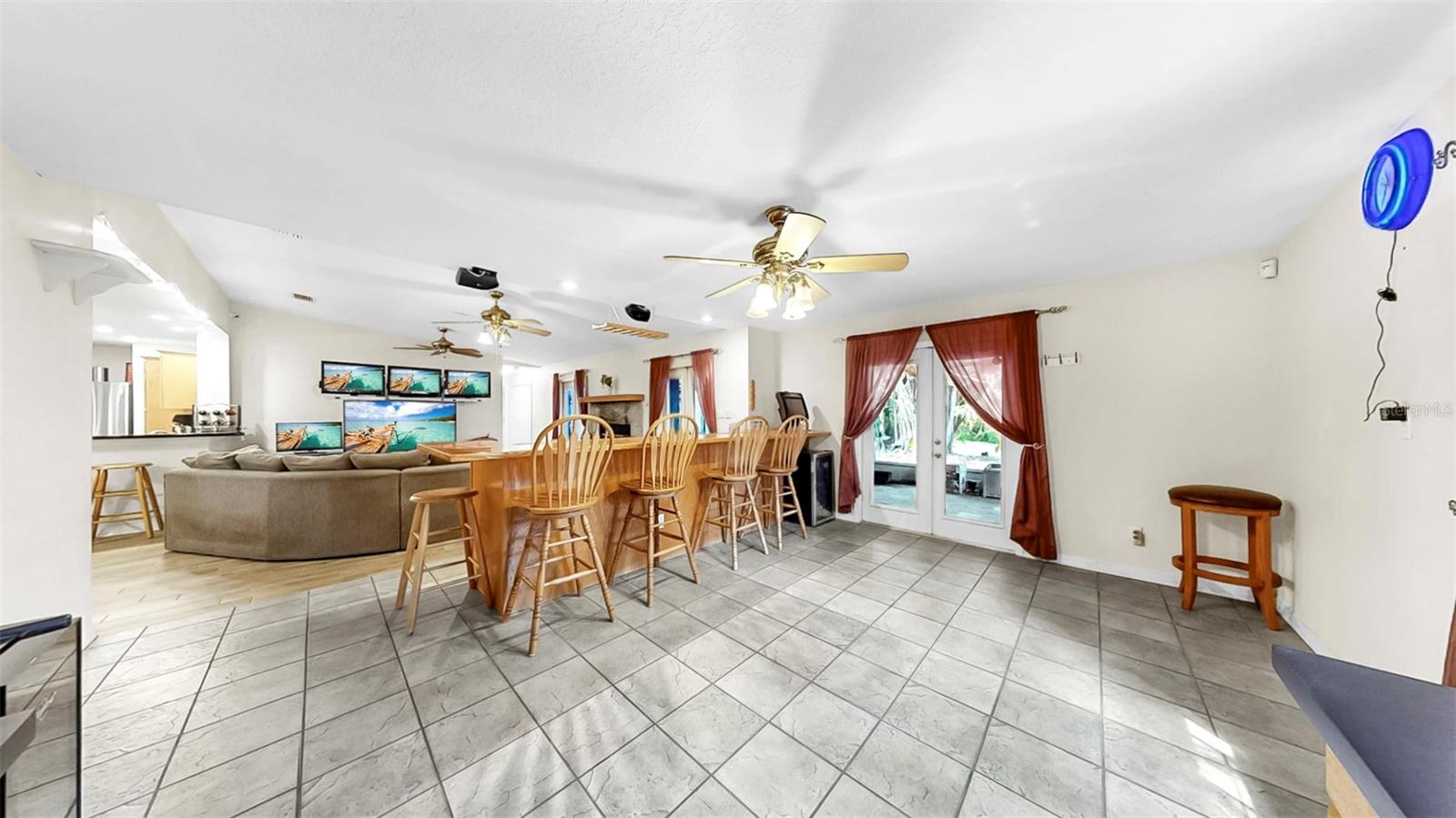 10911 53RD AVE N, ST PETERSBURG, FL, 33708