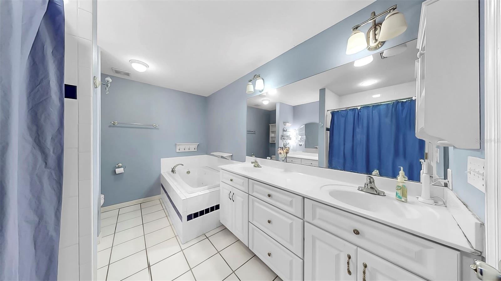 10911 53RD AVE N, ST PETERSBURG, FL, 33708
