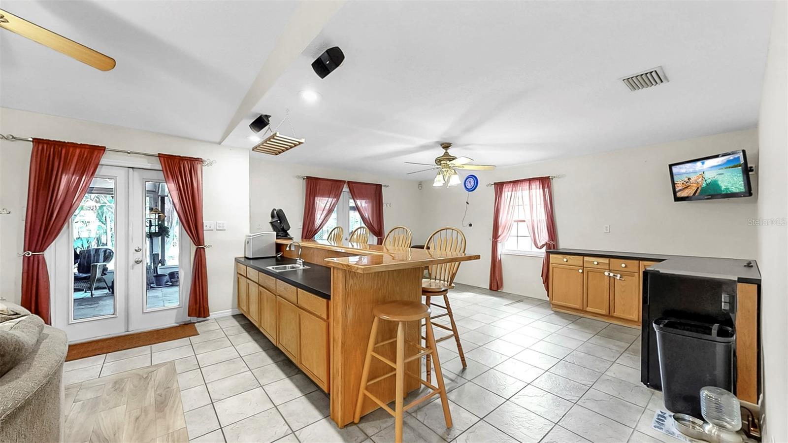 10911 53RD AVE N, ST PETERSBURG, FL, 33708
