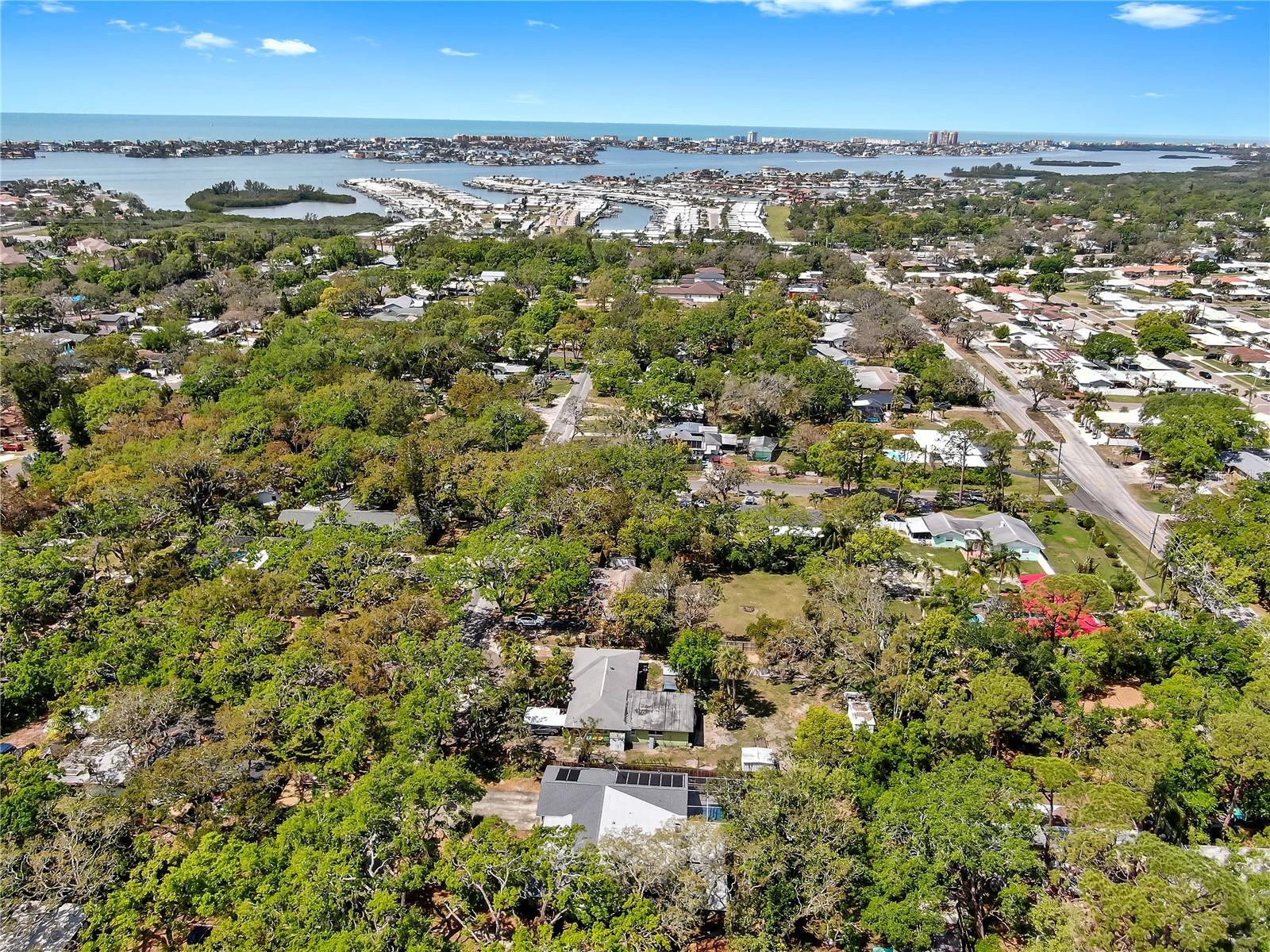 10911 53RD AVE N, ST PETERSBURG, FL, 33708