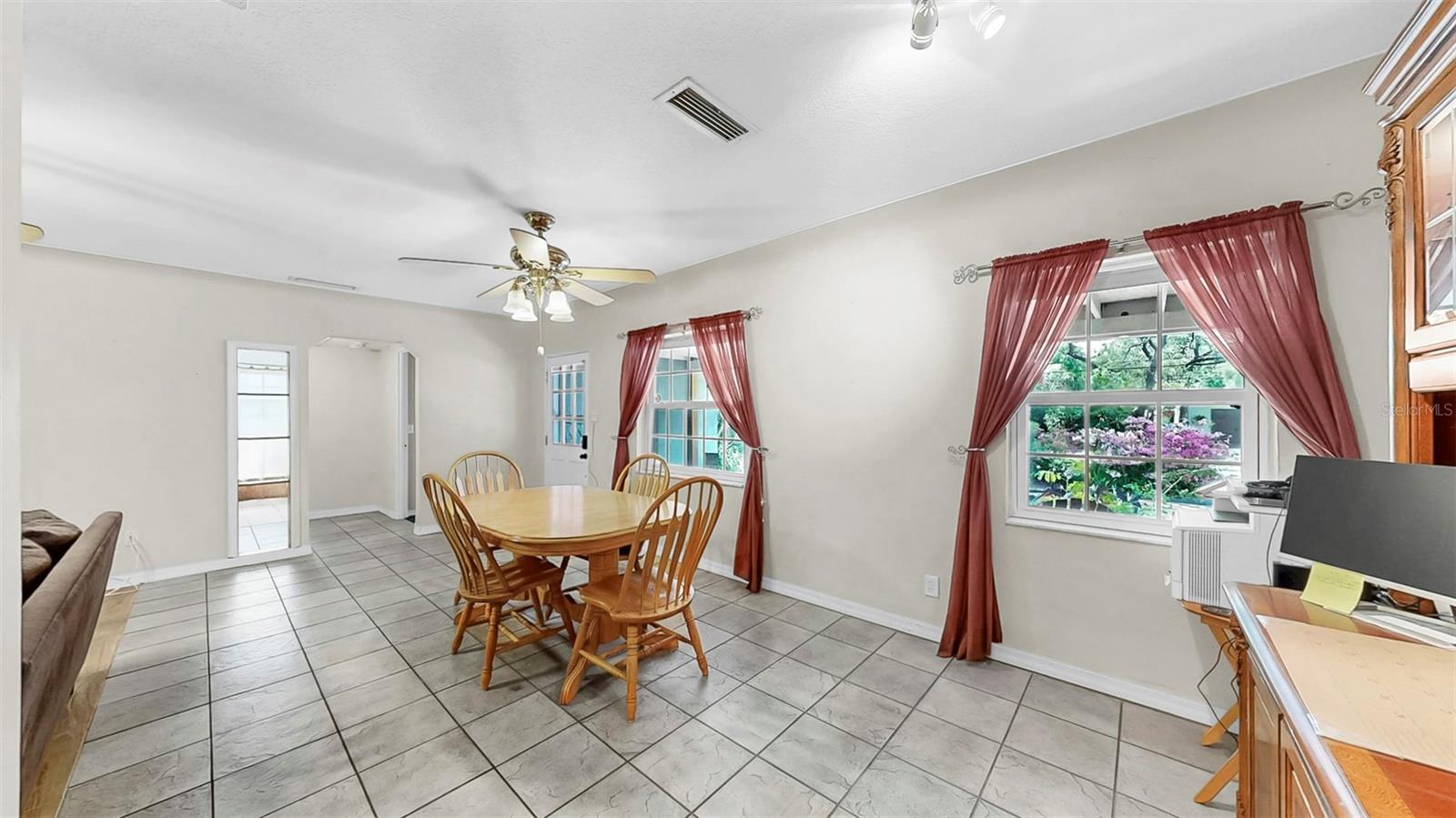 10911 53RD AVE N, ST PETERSBURG, FL, 33708