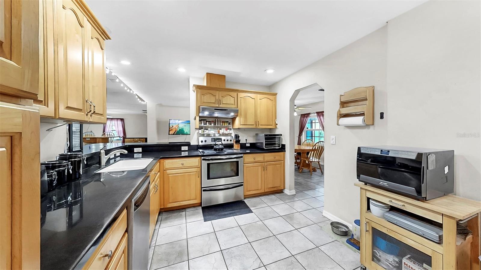 10911 53RD AVE N, ST PETERSBURG, FL, 33708