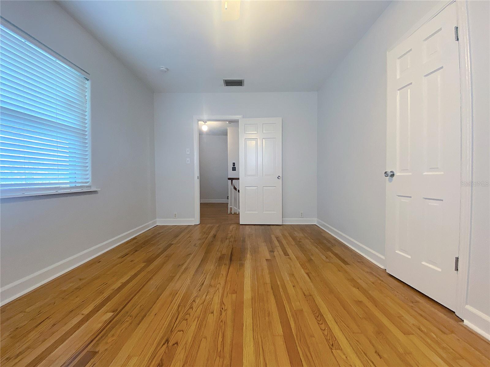 737 CARLTON AVE, LAKE WALES, FL, 33853