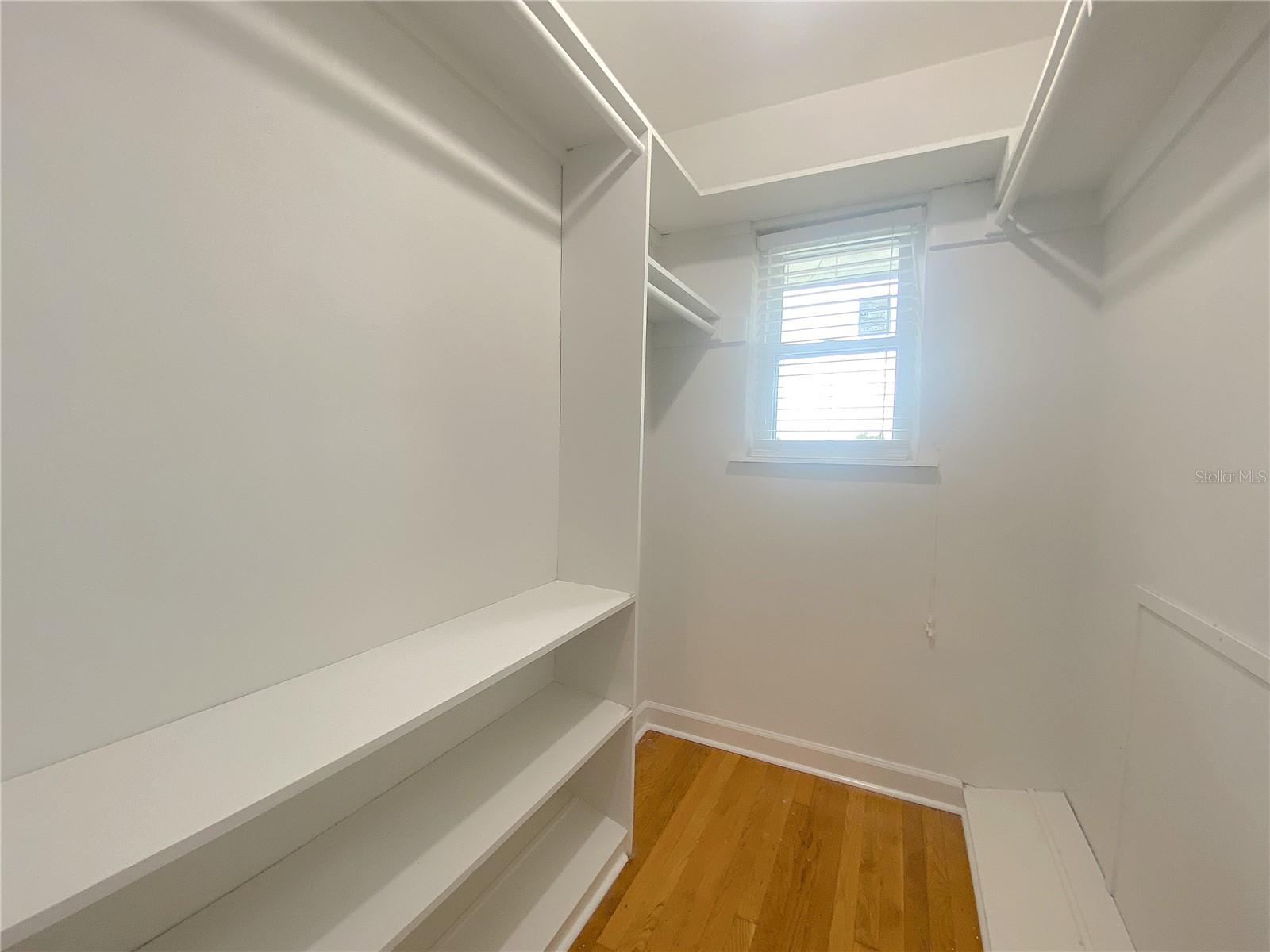 737 CARLTON AVE, LAKE WALES, FL, 33853